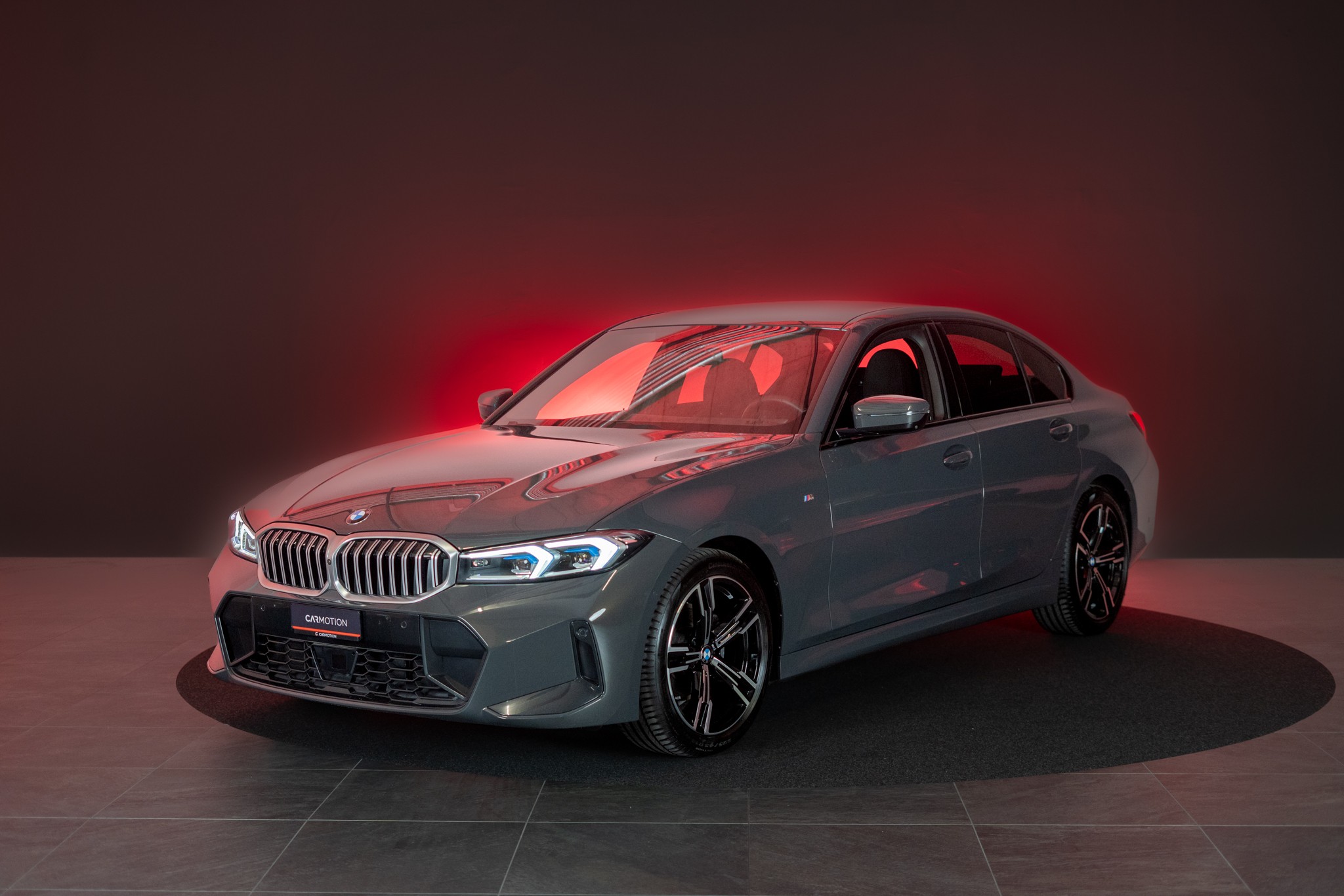 320i M Sport SAG / 360°Kamera / HeadUp / el.Heckklappe