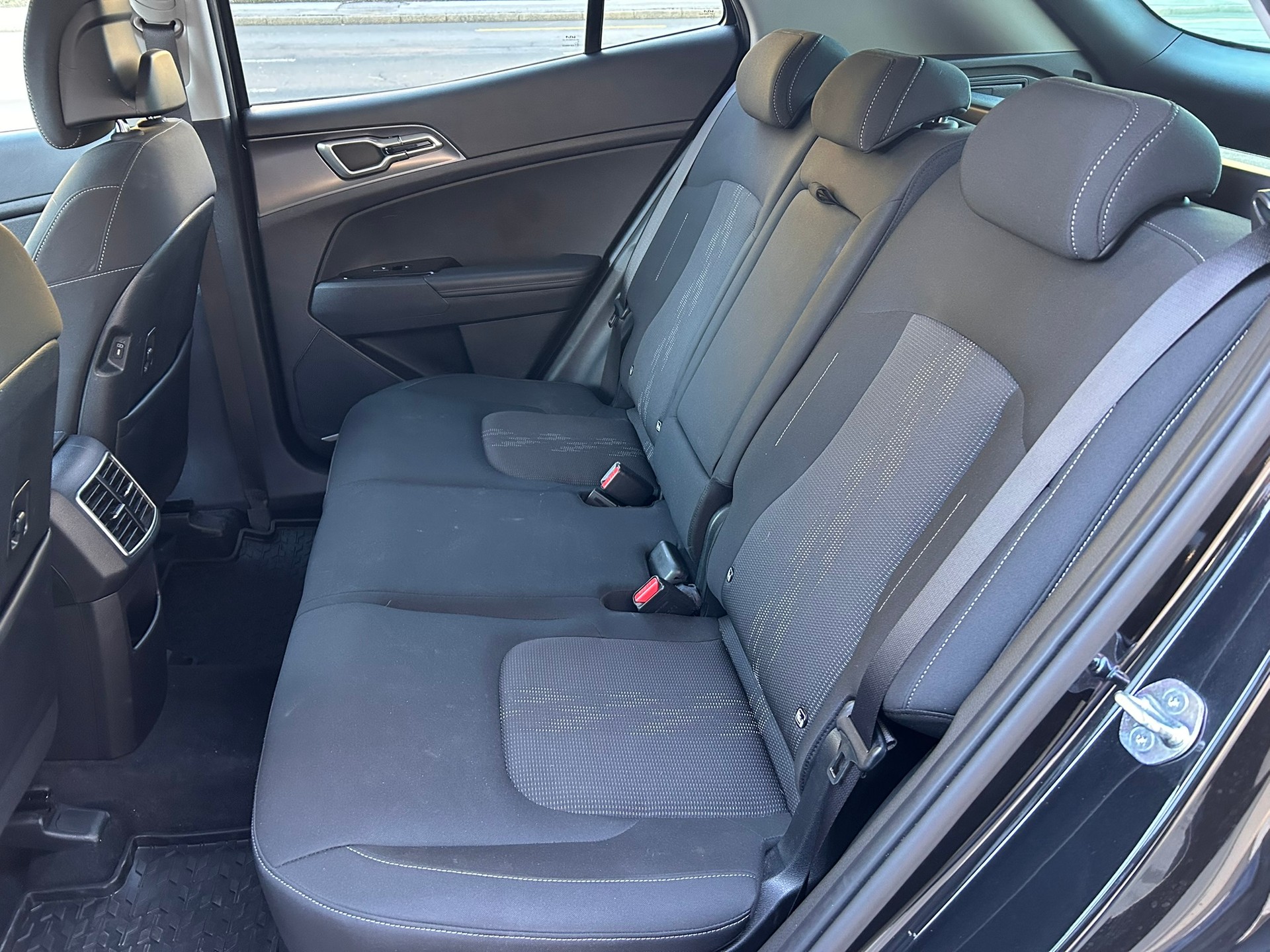 KIA Sportage 1.6T-GDi HEV Power Edition 4x4 A - 7