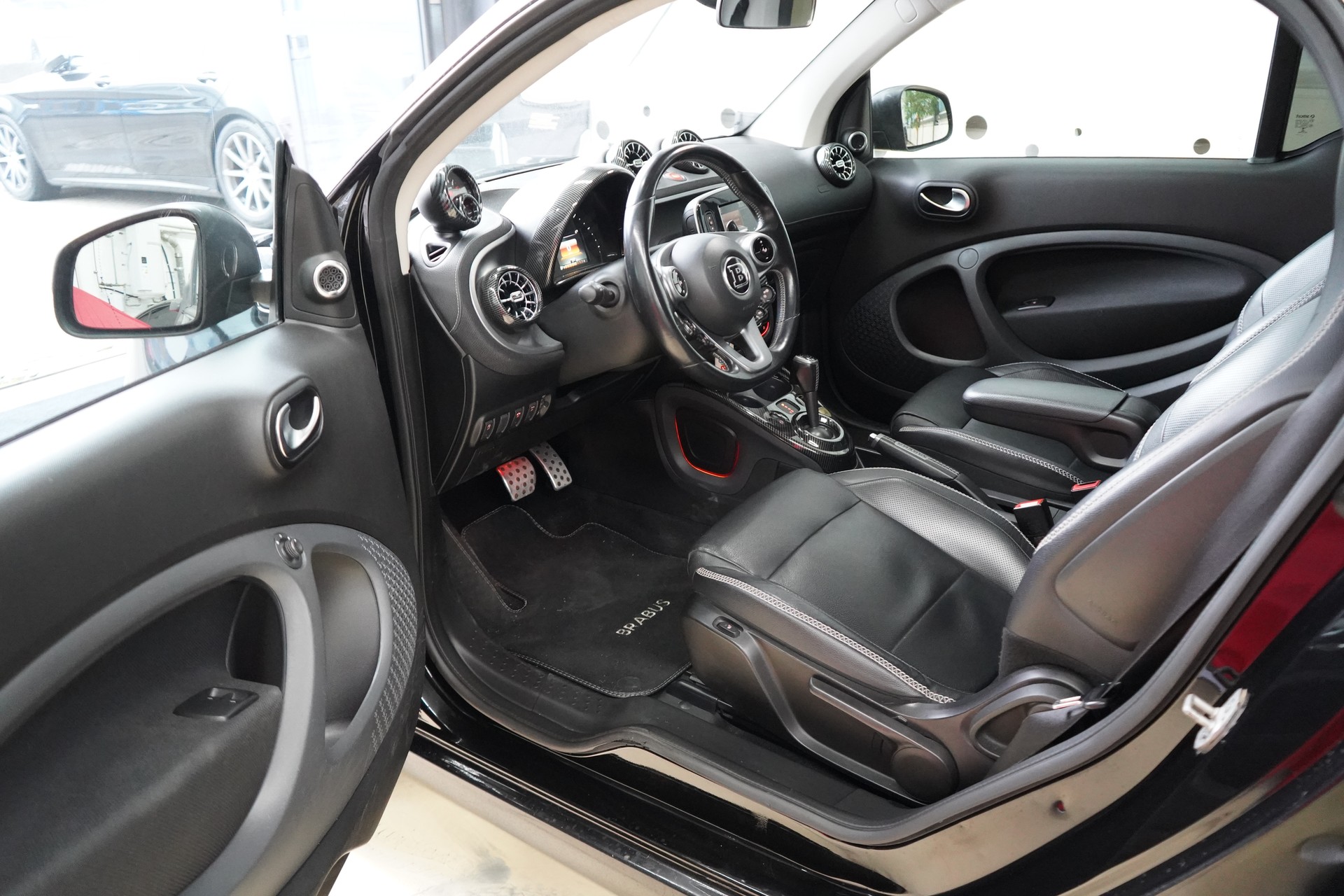 SMART fortwo Brabus Xclusive twinmatic - 16
