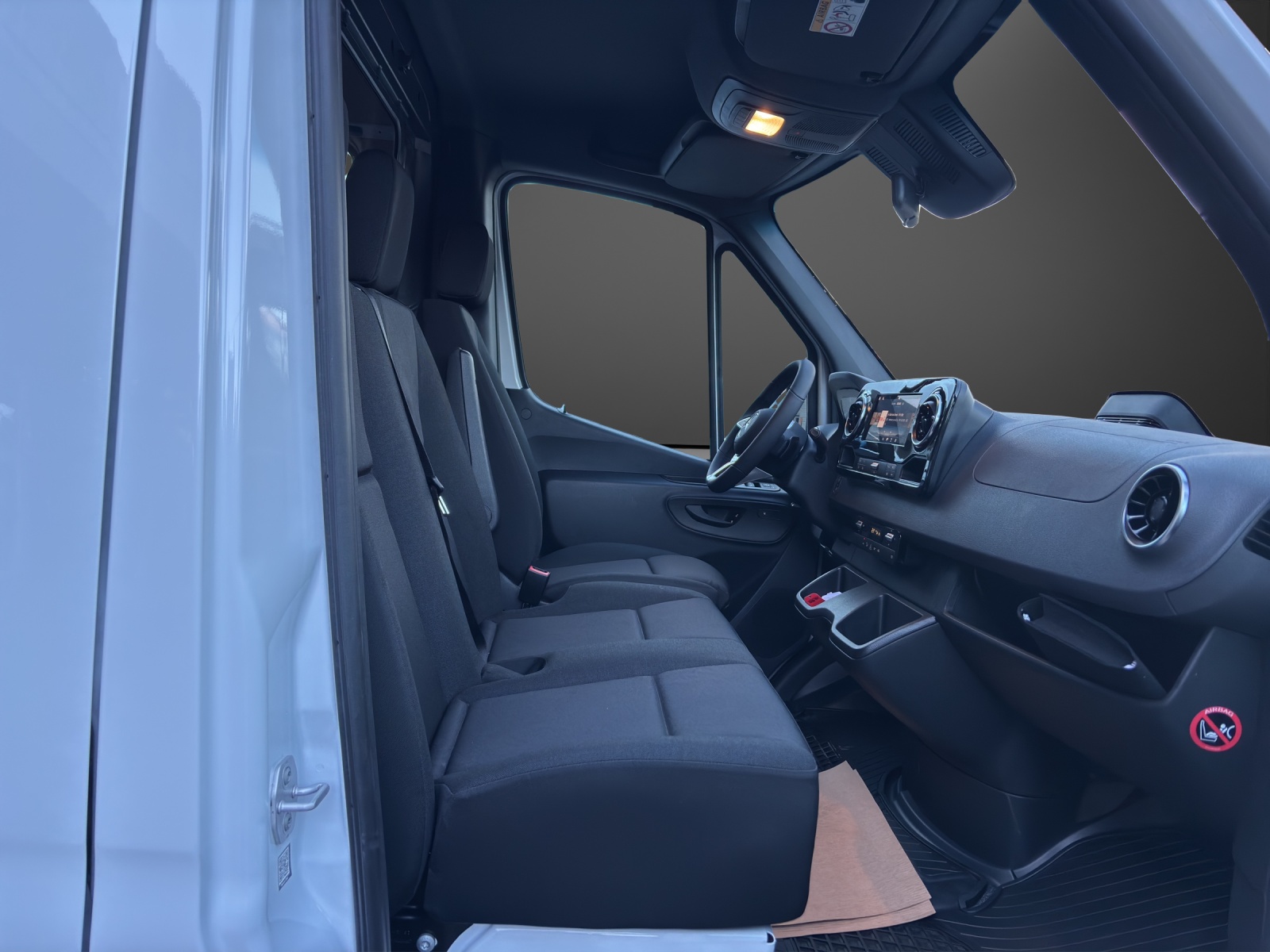 MERCEDES-BENZ Sprinter 319 CDI Standard 9G-TRONIC - 8