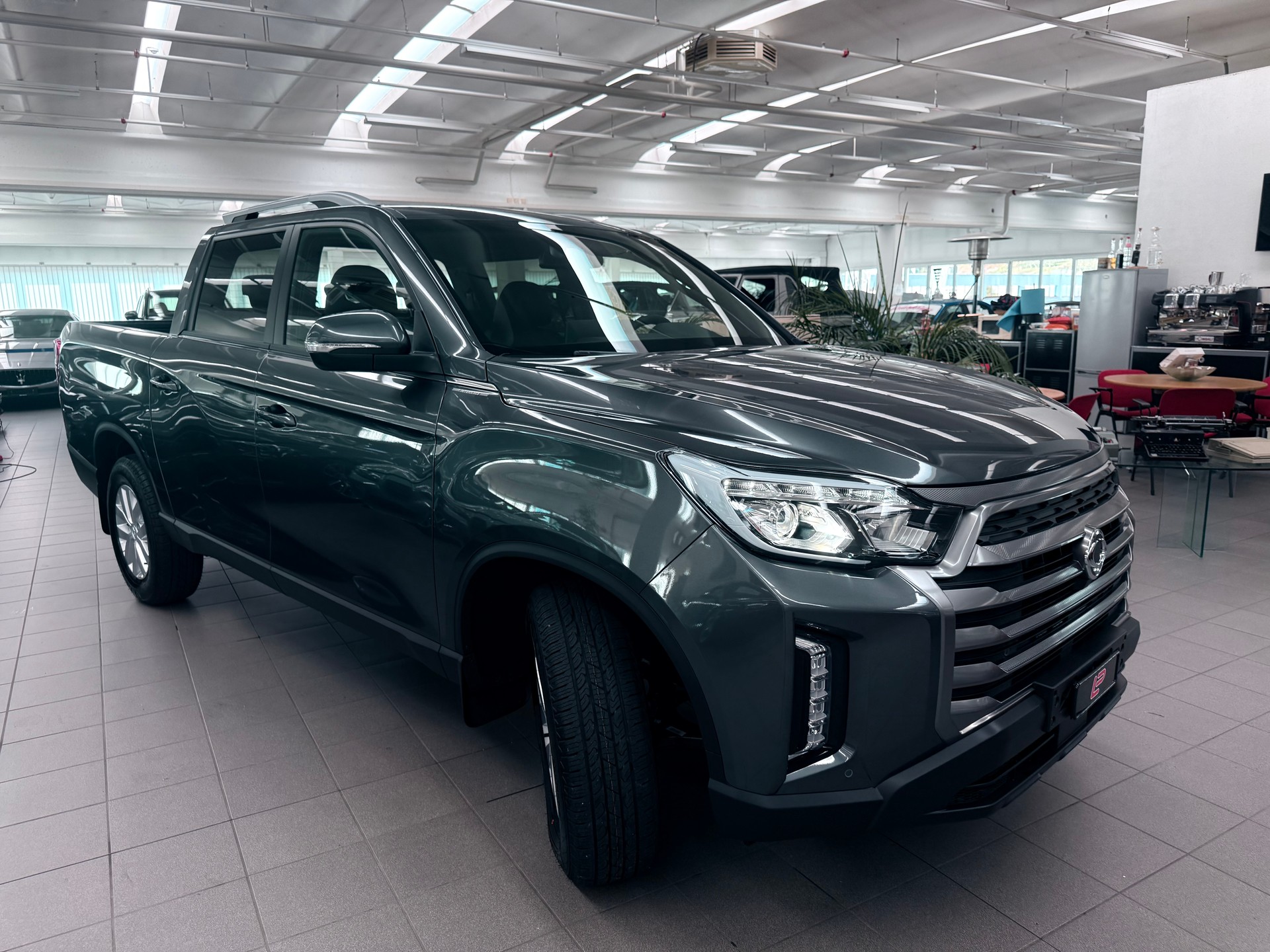 KGM-SsangYong Grand Musso 2.2 Titanium 4WD - 2