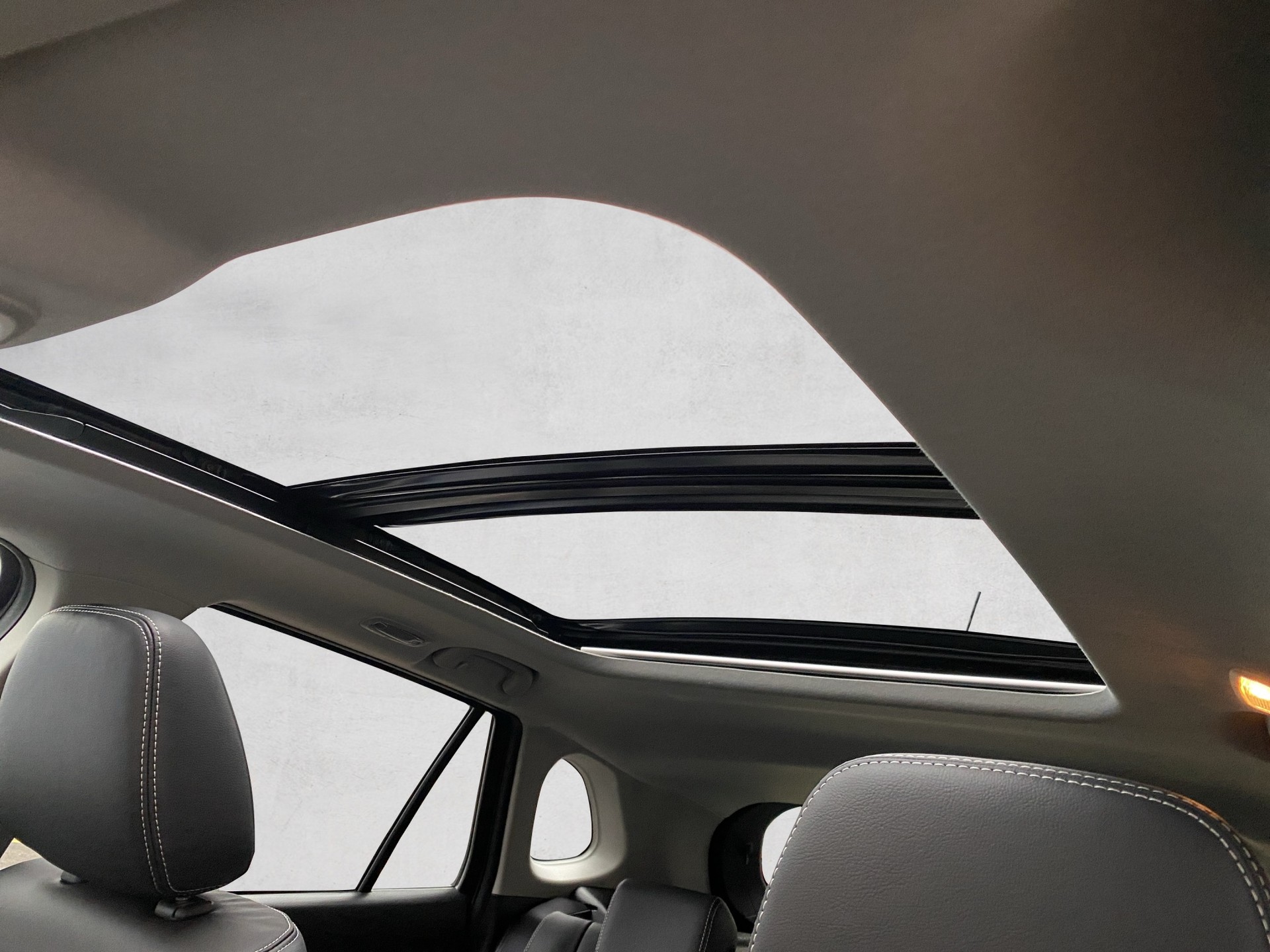 SUZUKI S-Cross 1.4 16V Compact Top MHD 4WD Automatic - 14