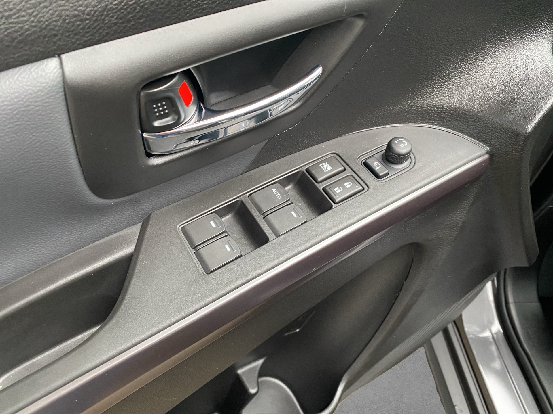 SUZUKI S-Cross 1.4 16V Compact Top MHD 4WD Automatic - 13