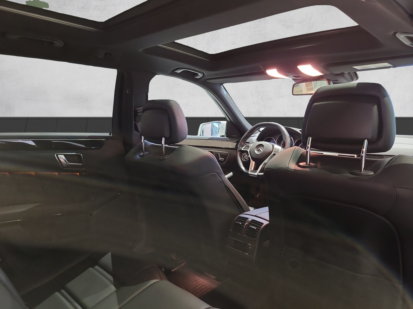 MERCEDES-BENZ E 63 AMG 4Matic Speedshift - 15