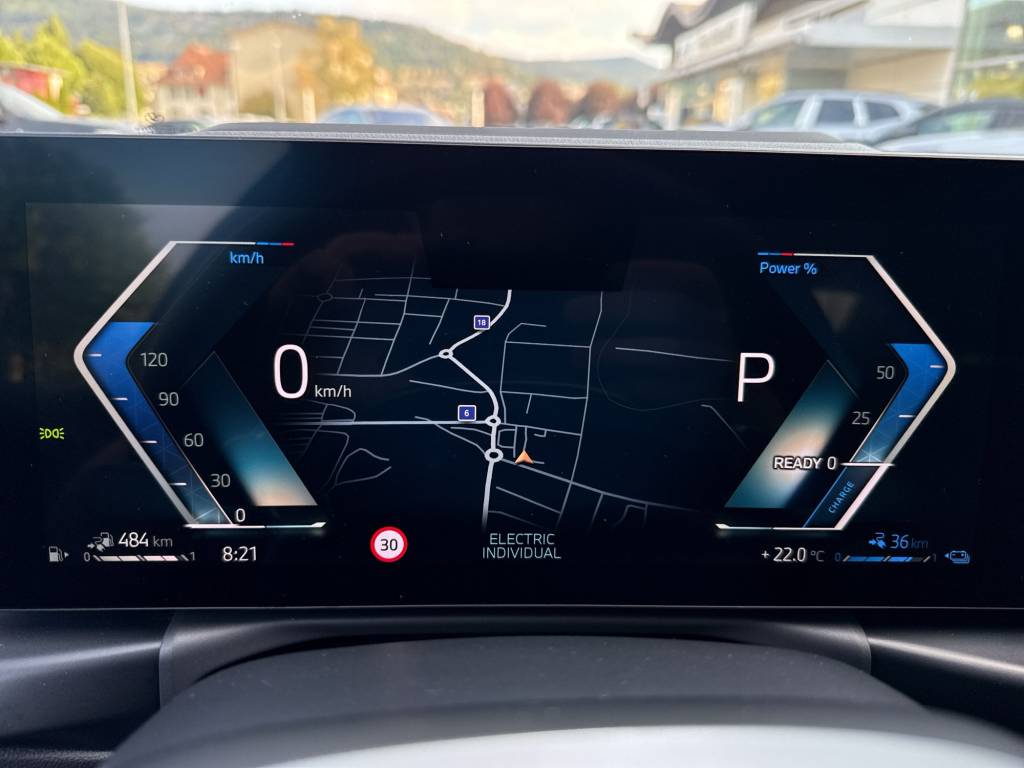 BMW 330e xDrive Steptronic M Sport - 15