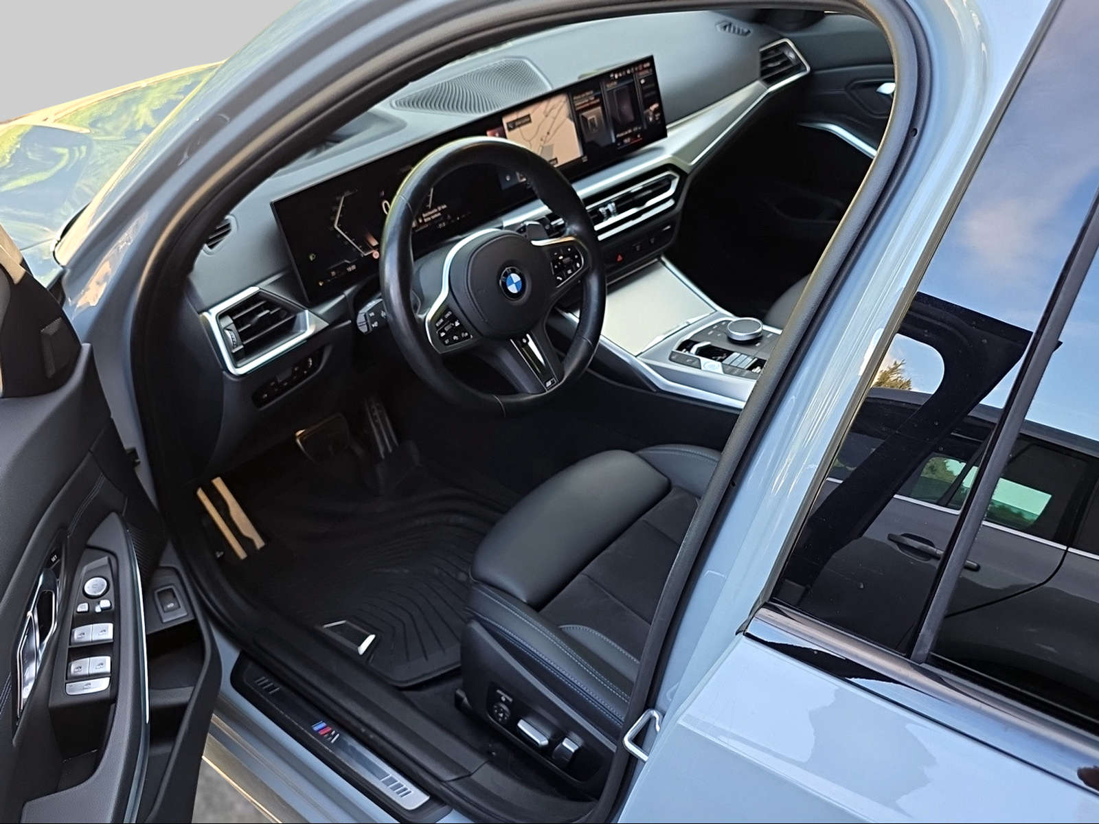 BMW 330i Touring xDrive Steptronic M Sport - 10