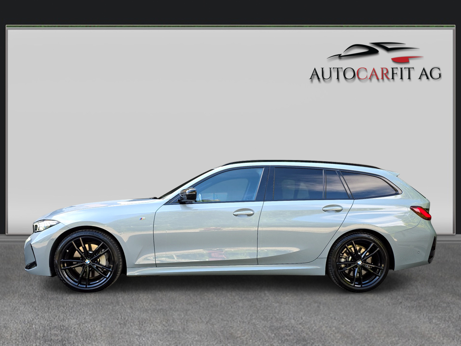 BMW 330i Touring xDrive Steptronic M Sport - 3