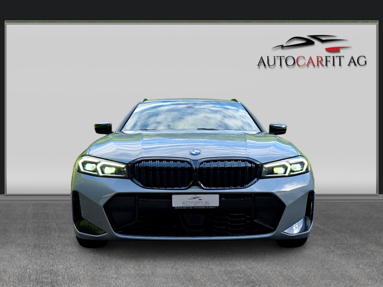 BMW 330i Touring xDrive Steptronic M Sport - 2