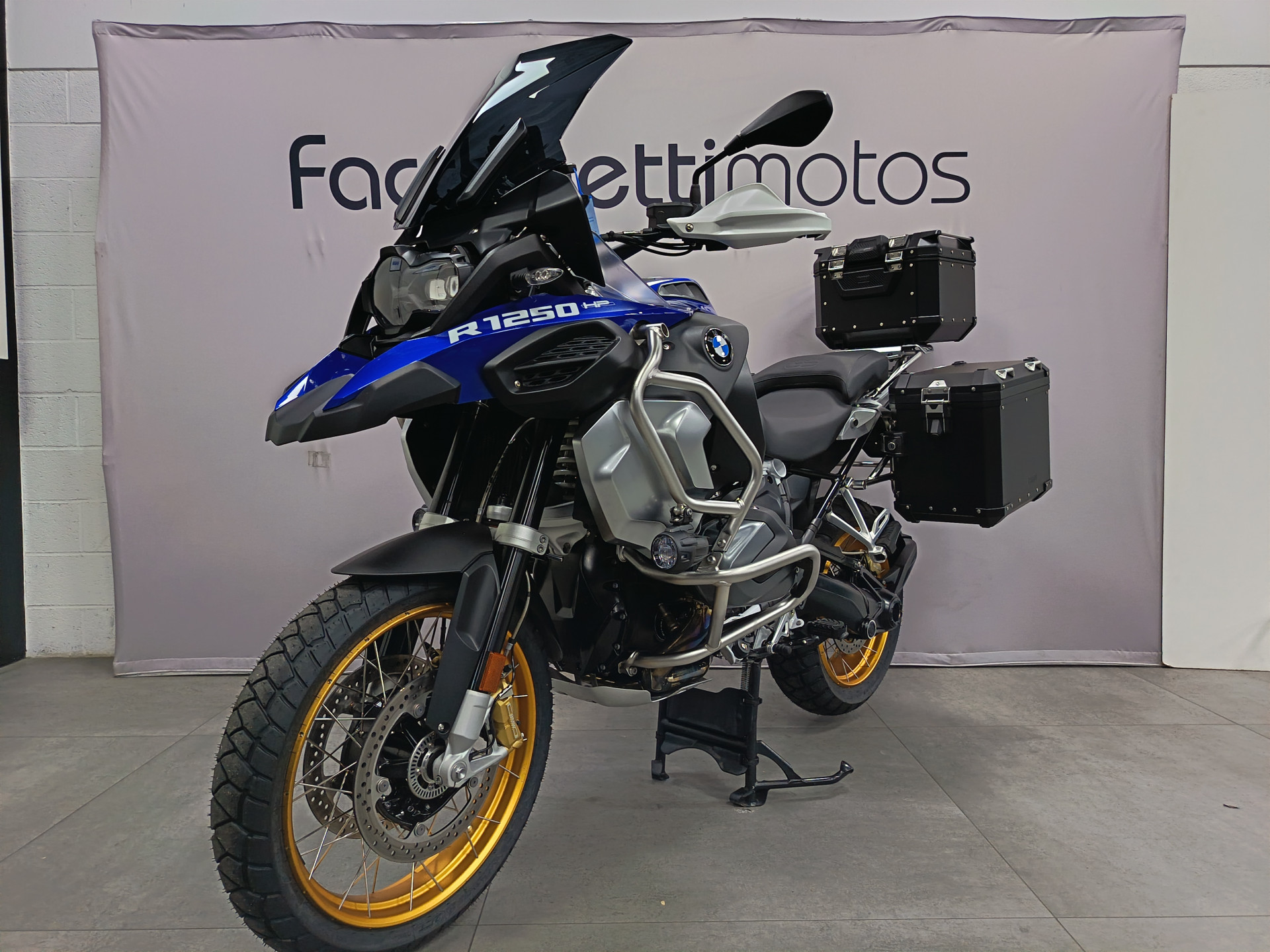 BMW R 1250 GS Adventure HP - 3