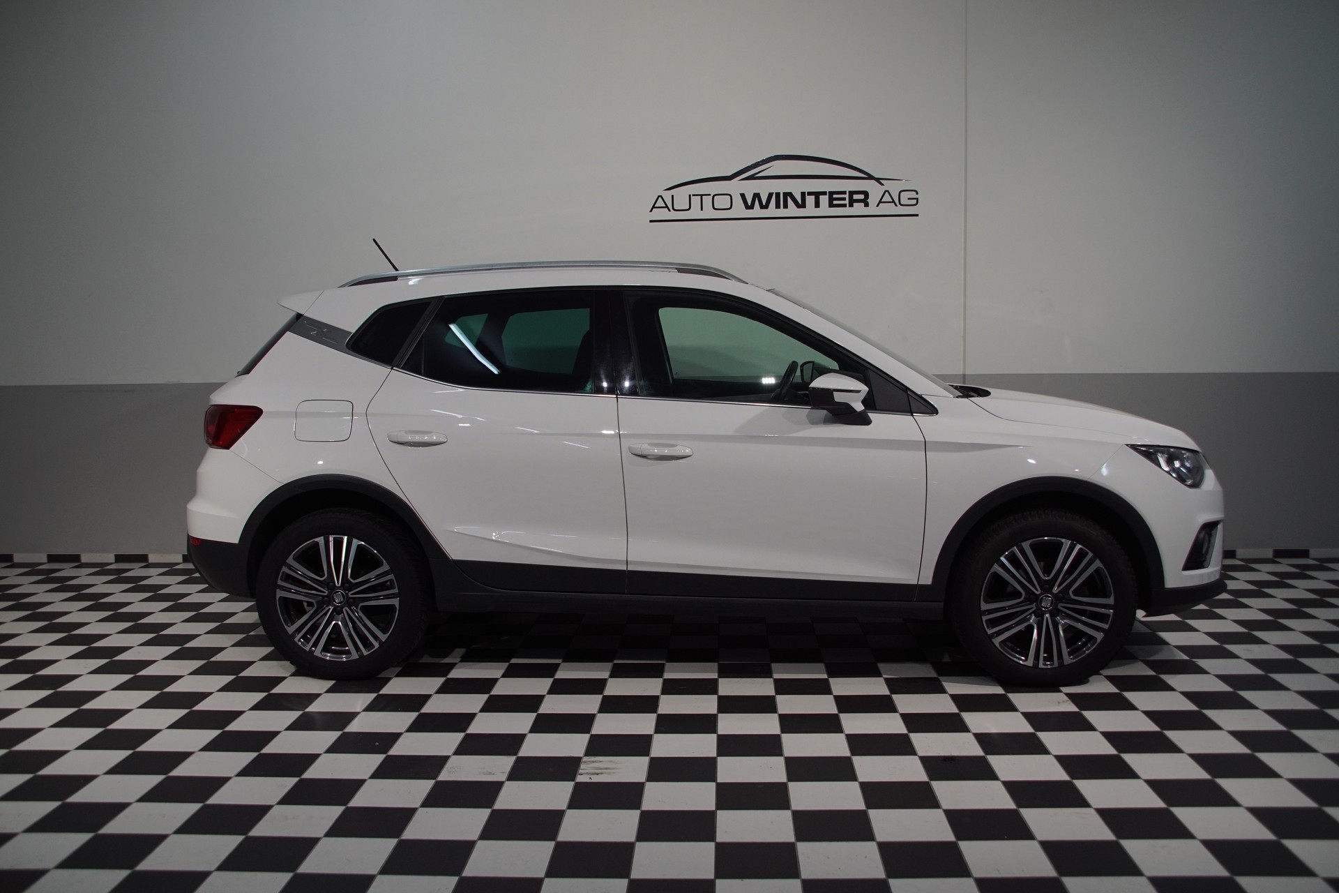 SEAT Arona 1.0 TSI Eco Xcellence DSG - 5