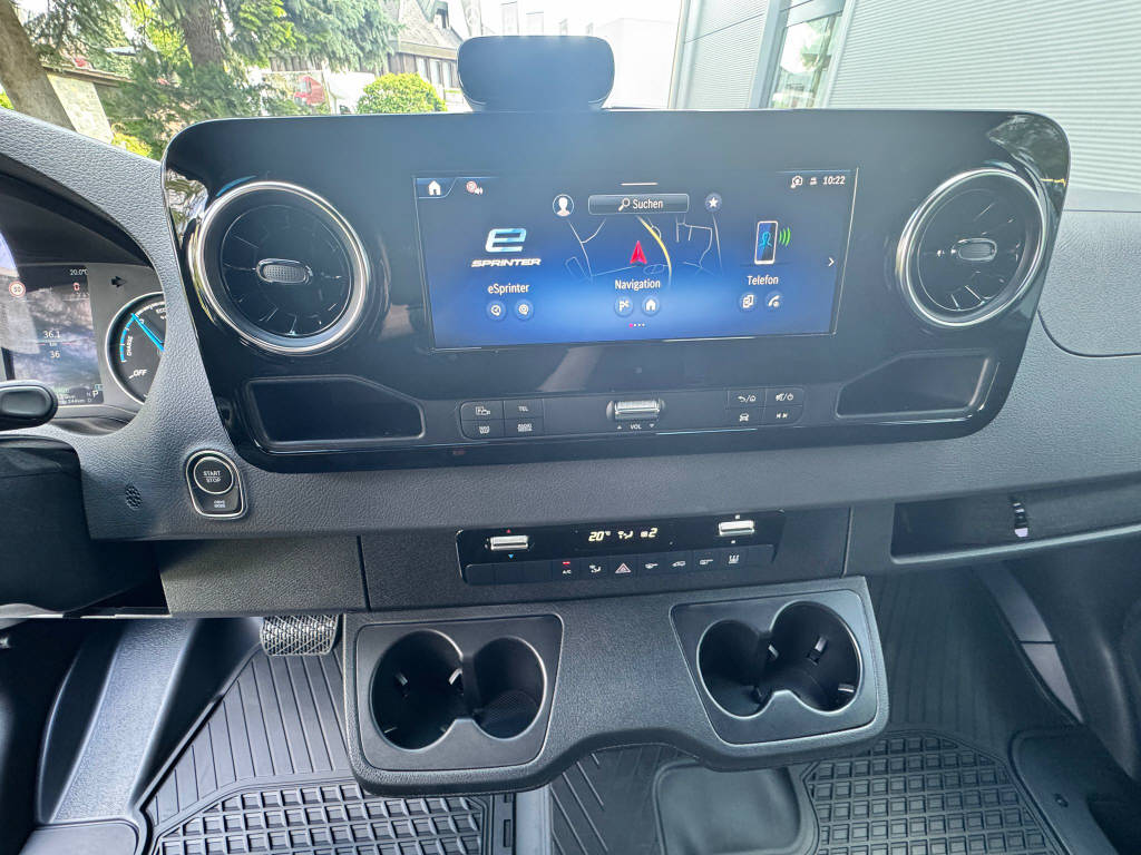 MERCEDES-BENZ eSprinter 420 Kasten Pro Worker 3665 S 81 kWh - 12