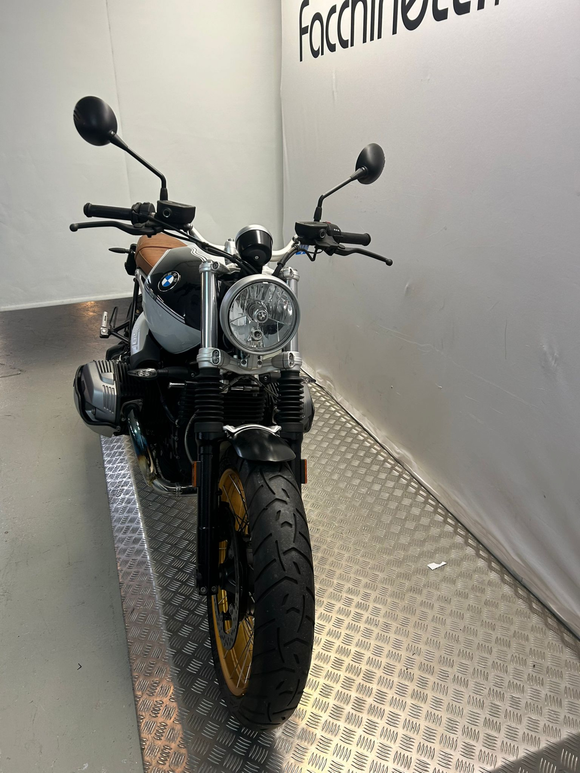 BMW R nineT Scrambler - 5