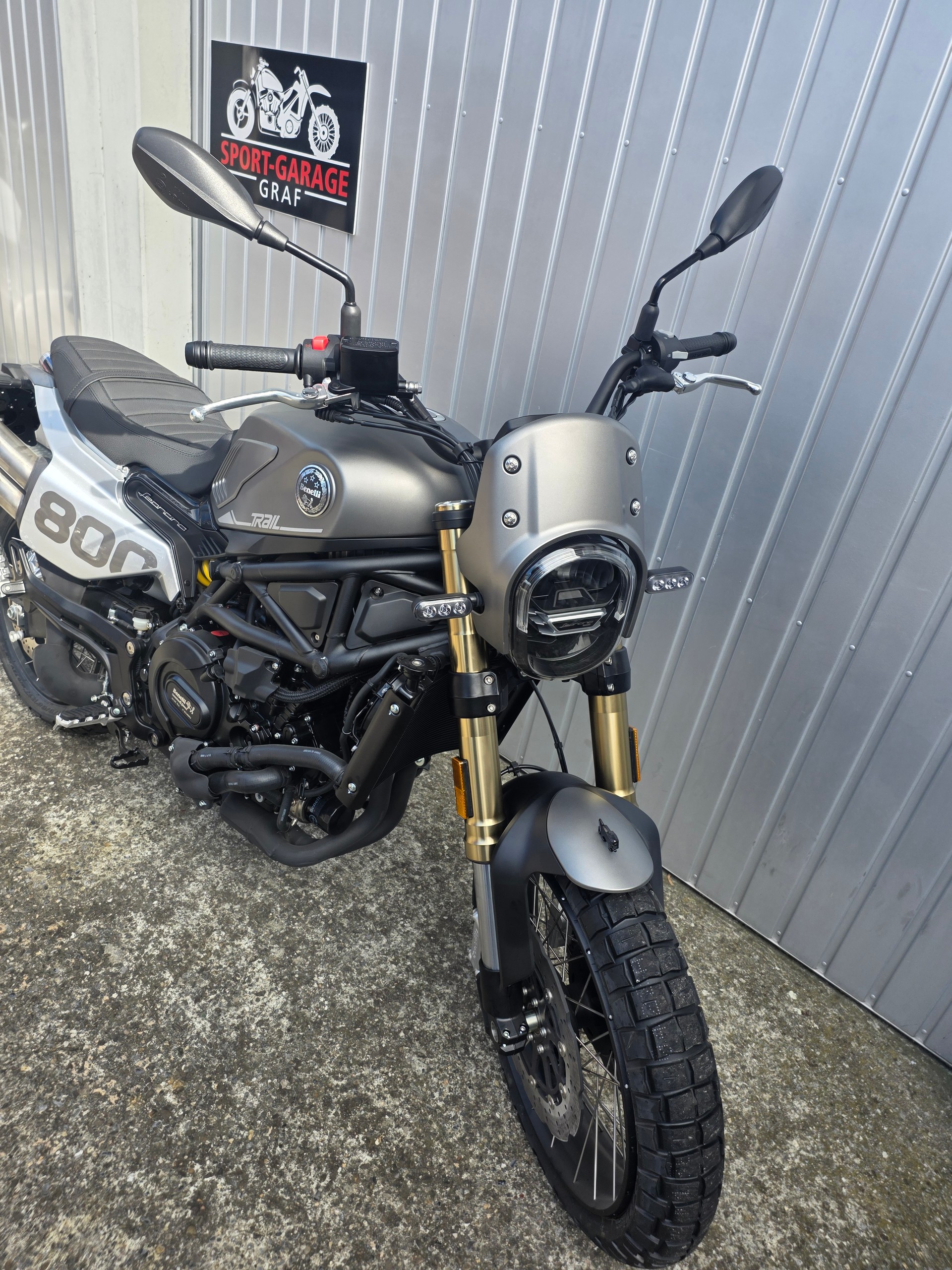 BENELLI Leoncino 800 - 2