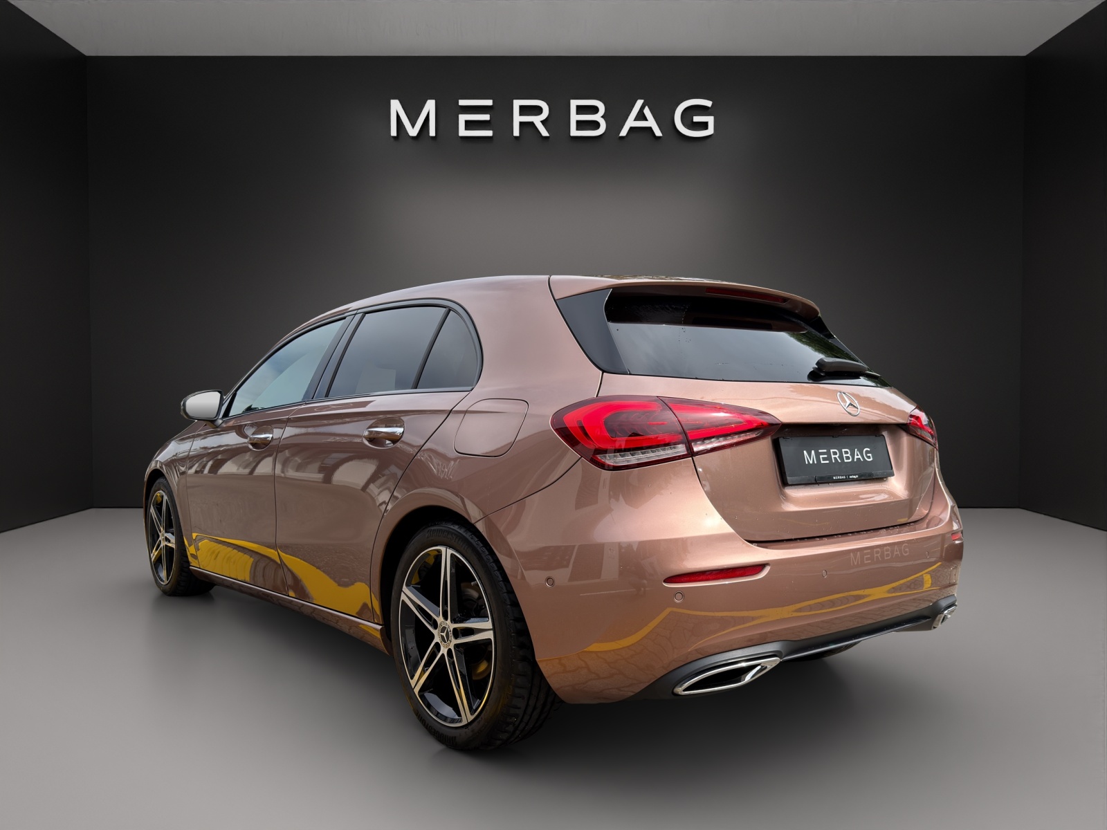 MERCEDES-BENZ A 180 Night Star 7G-DCT - 5