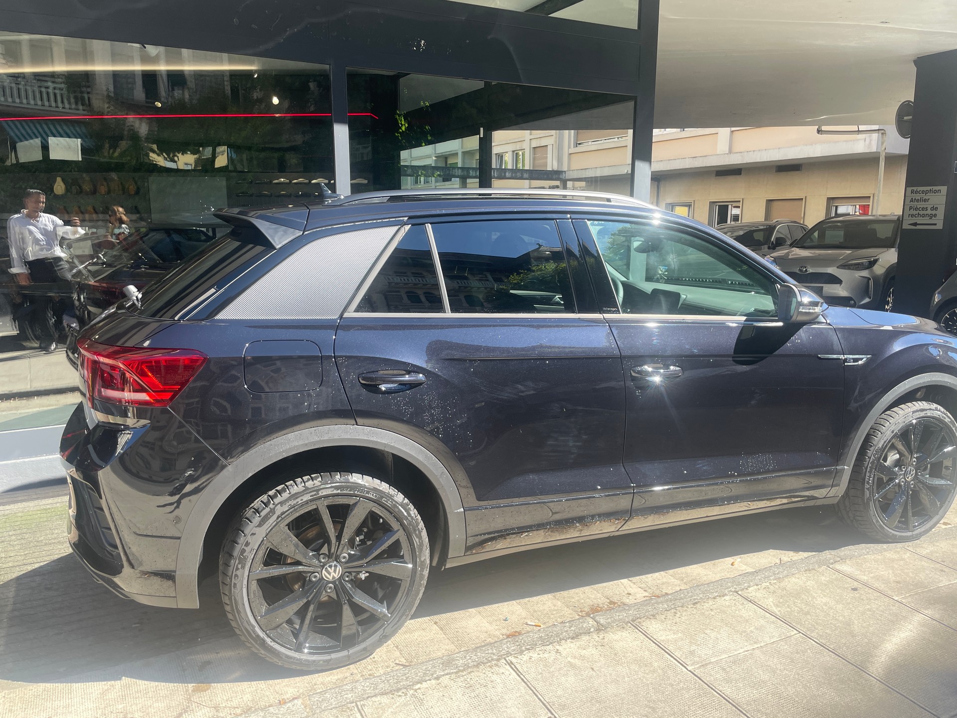 VW T-Roc 2.0 TSI R-Line DSG 4Motion - 4