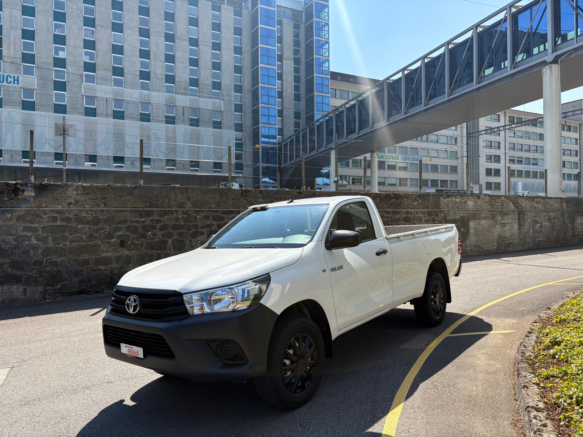 TOYOTA Hilux 2.4D-4D Comfort Single Cab 4x4 - 4