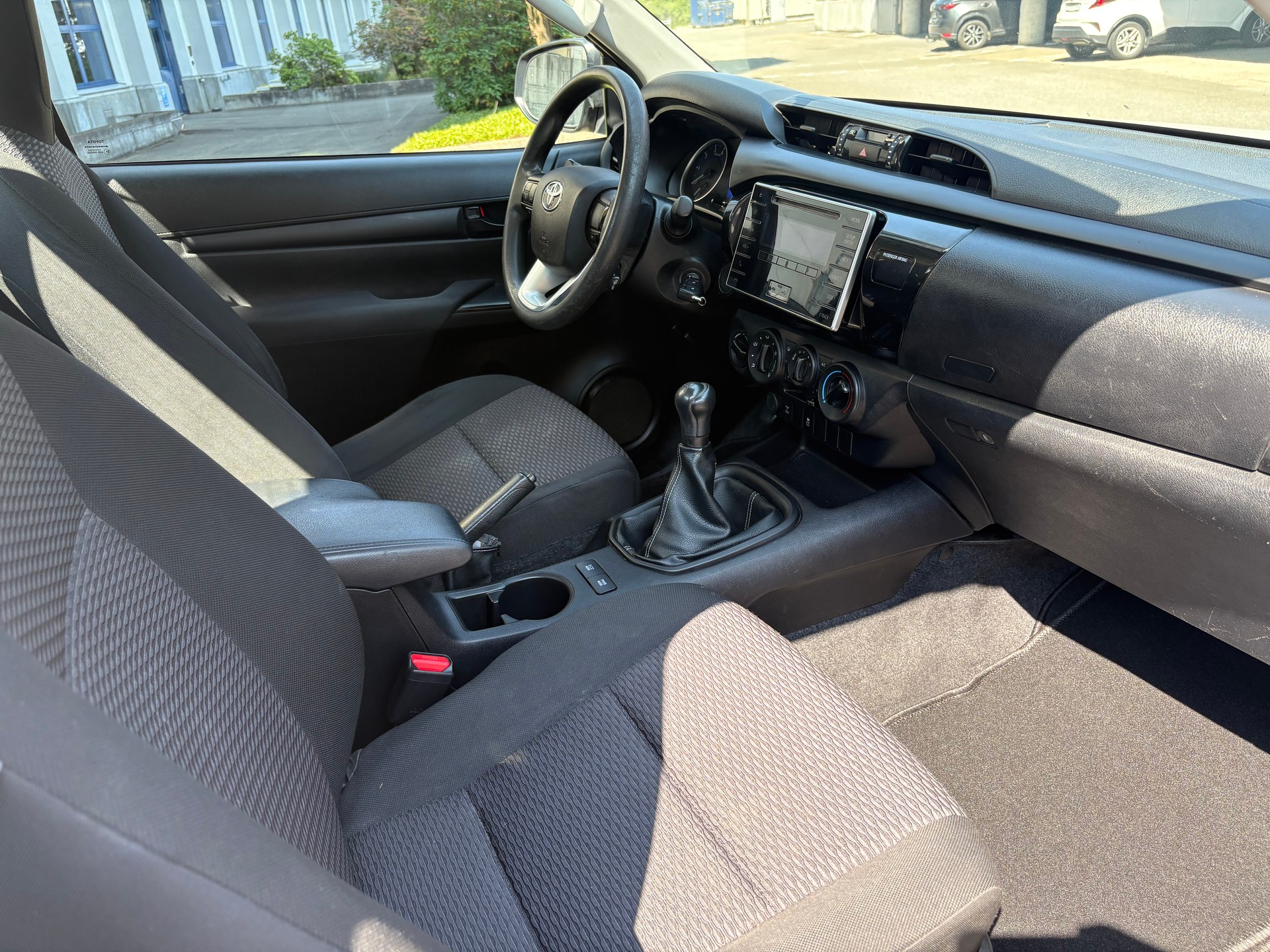 TOYOTA Hilux 2.4D-4D Comfort Single Cab 4x4 - 11
