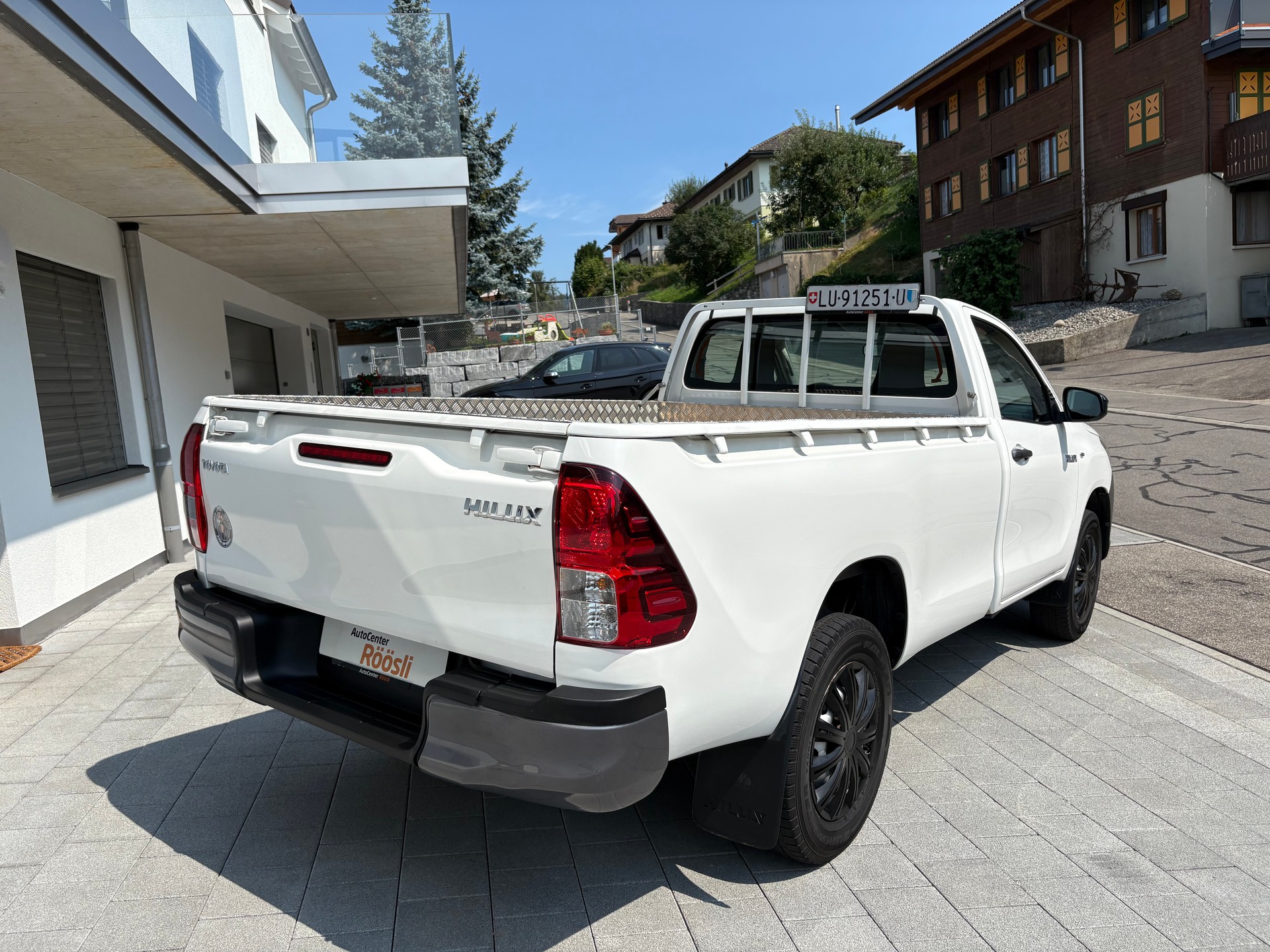 TOYOTA Hilux 2.4D-4D Comfort Single Cab 4x4 - 3