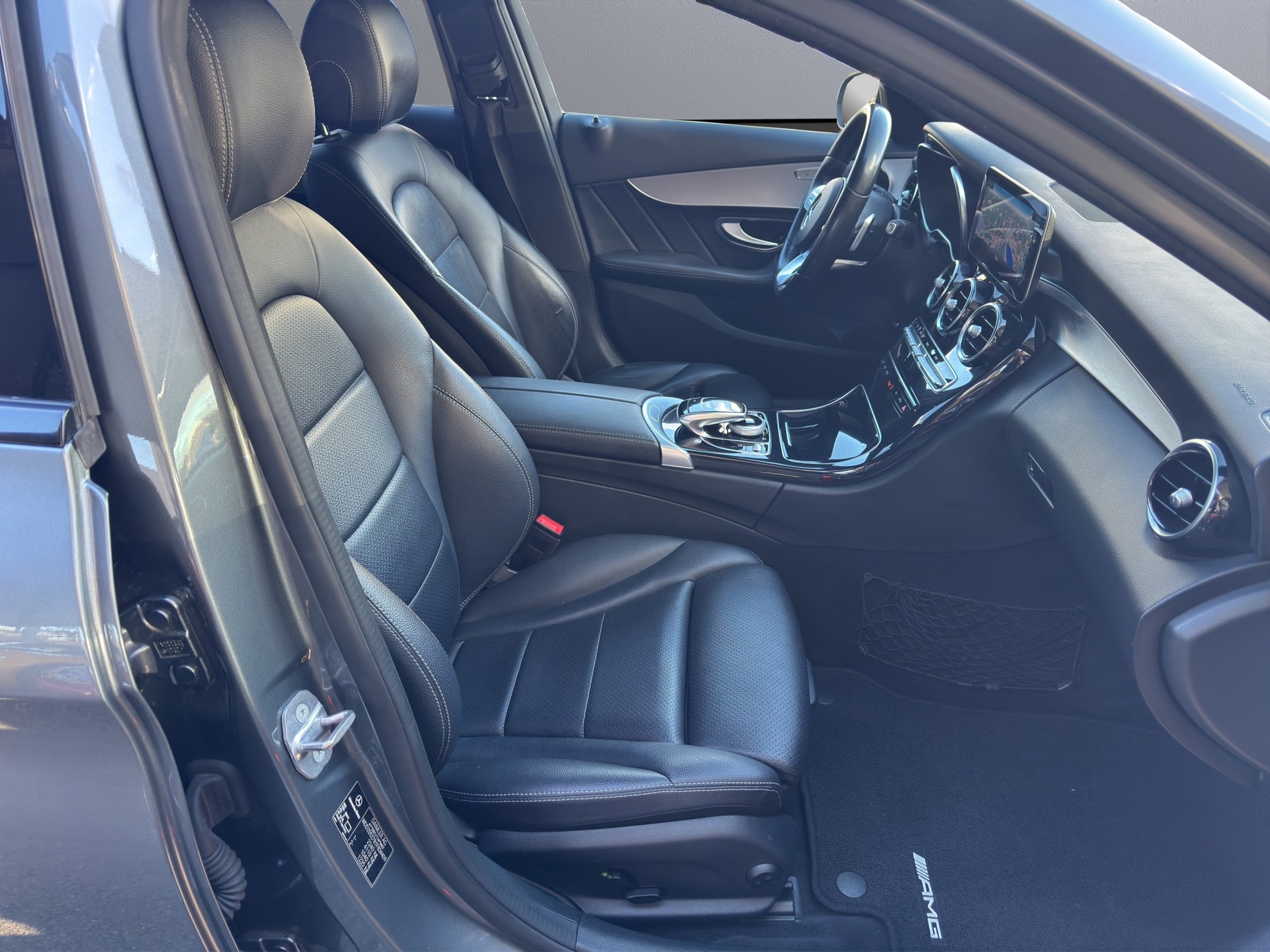 MERCEDES-BENZ C 200 Swiss Star AMG Line 4M 9G-Tronic - 15