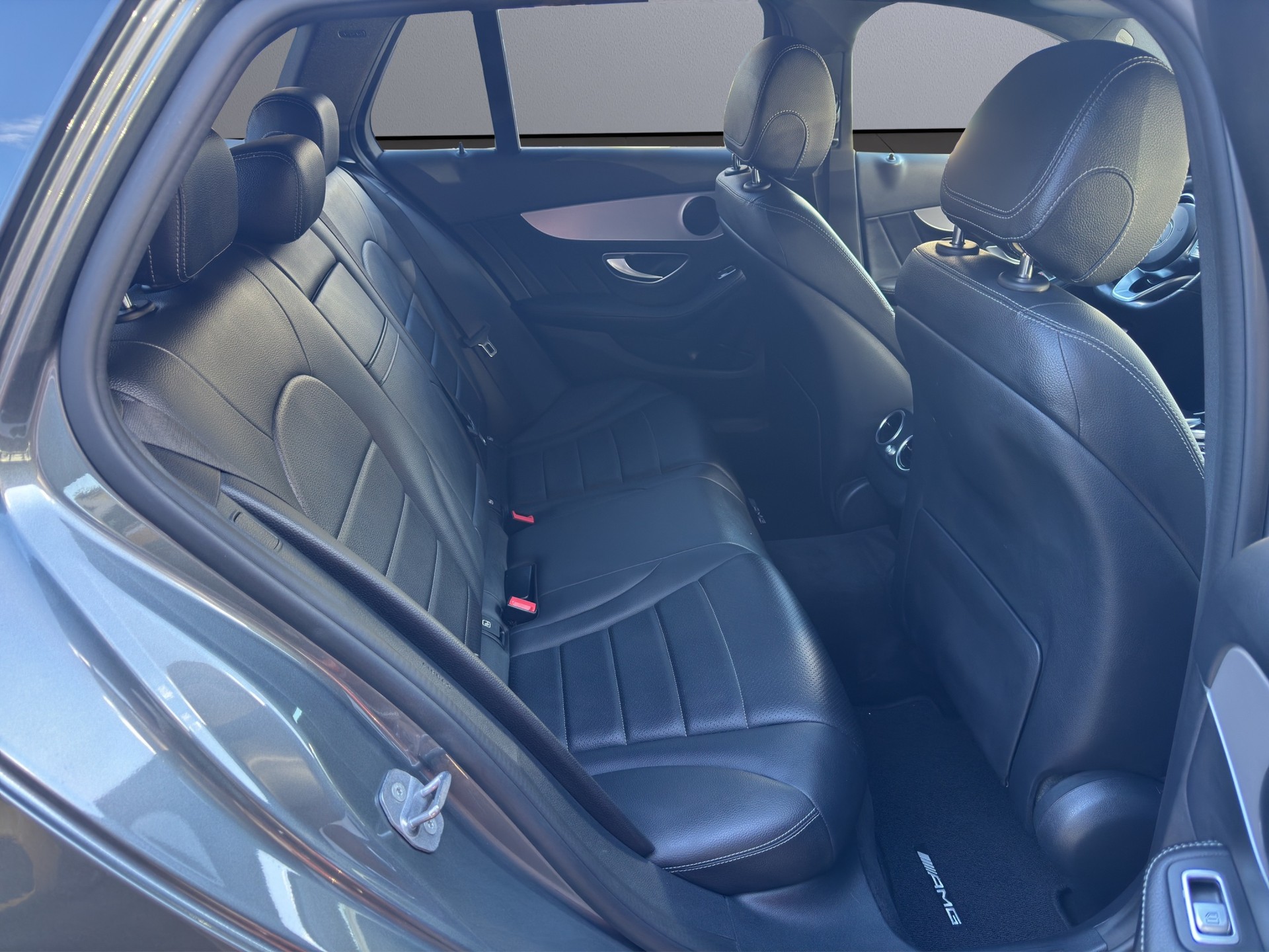 MERCEDES-BENZ C 200 Swiss Star AMG Line 4M 9G-Tronic - 16