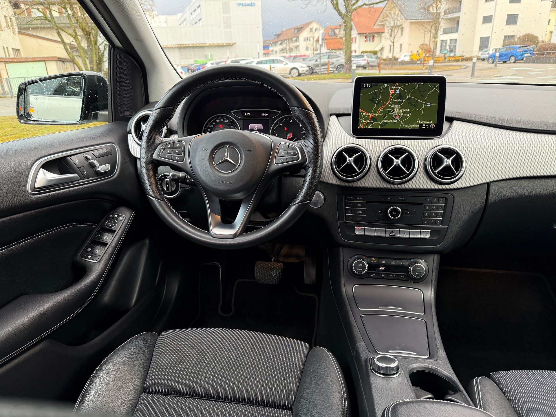 MERCEDES-BENZ B 220 CDI Urban 4Matic - 5