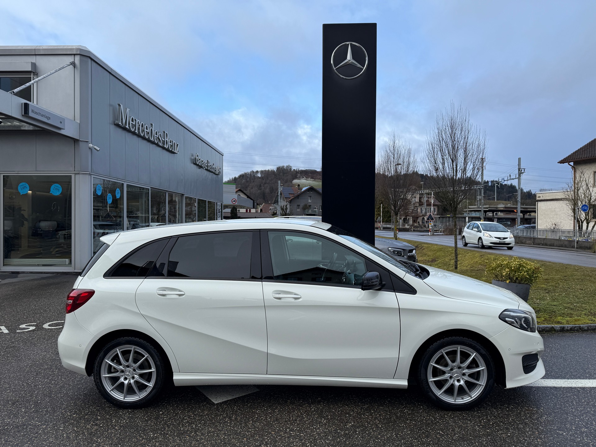 MERCEDES-BENZ B 220 CDI Urban 4Matic - 10