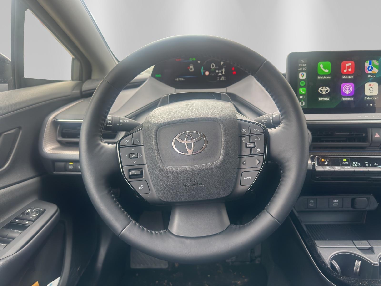 TOYOTA 2.0 Plug-In-Hybrid Style - 11