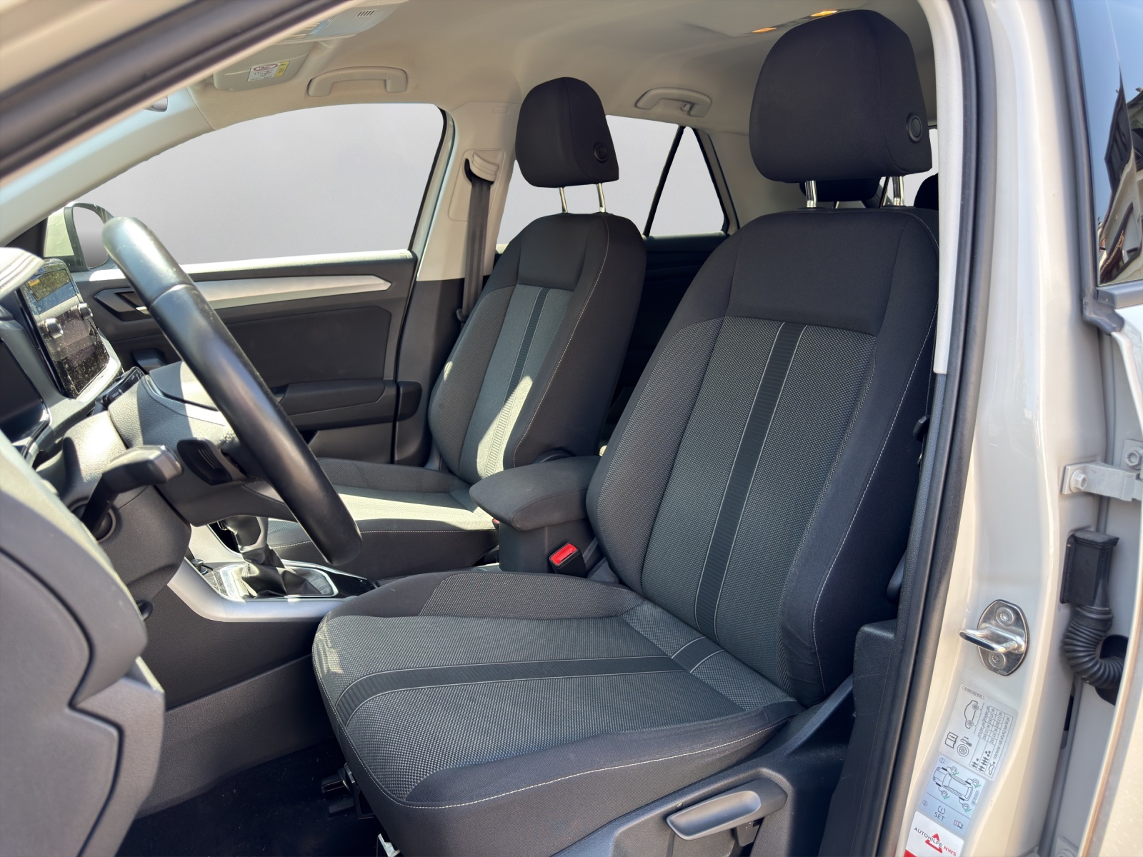 VW T-Roc 1.5 TSI EVO Life DSG - 10