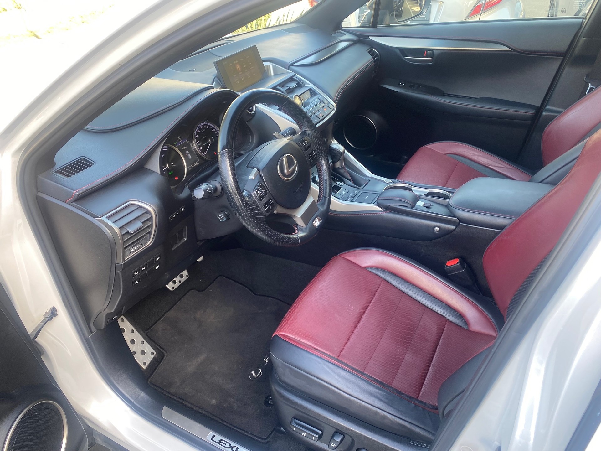 LEXUS NX 300h F-Sport E-Four Automatic - 6