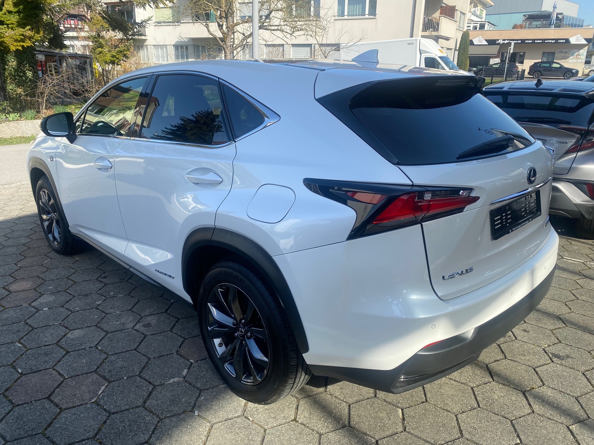 LEXUS NX 300h F-Sport E-Four Automatic - 5
