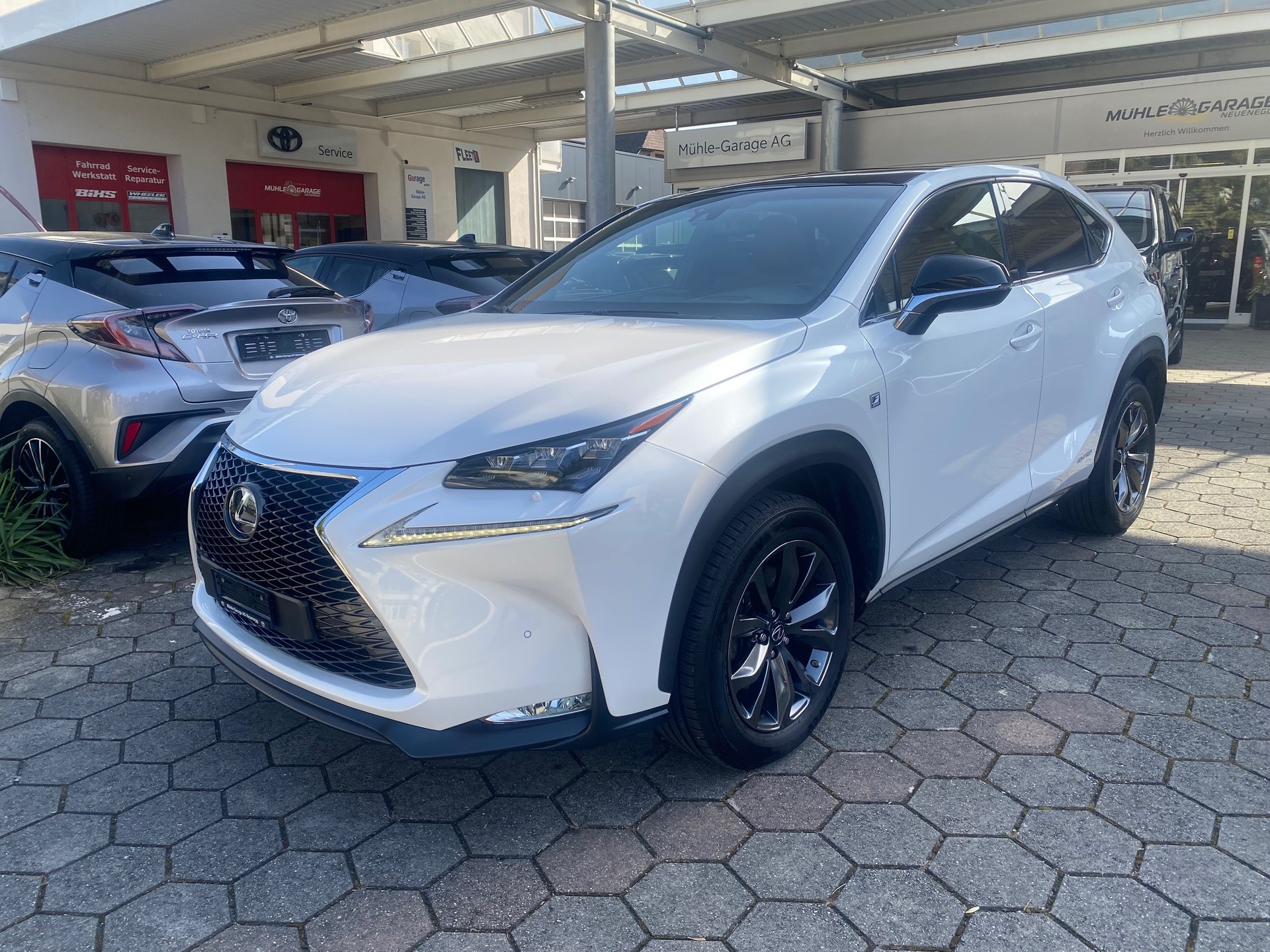 LEXUS NX 300h F-Sport E-Four Automatic