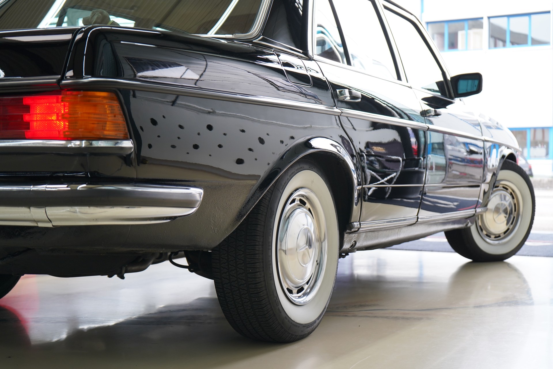 MERCEDES-BENZ 280 Automatic - 11