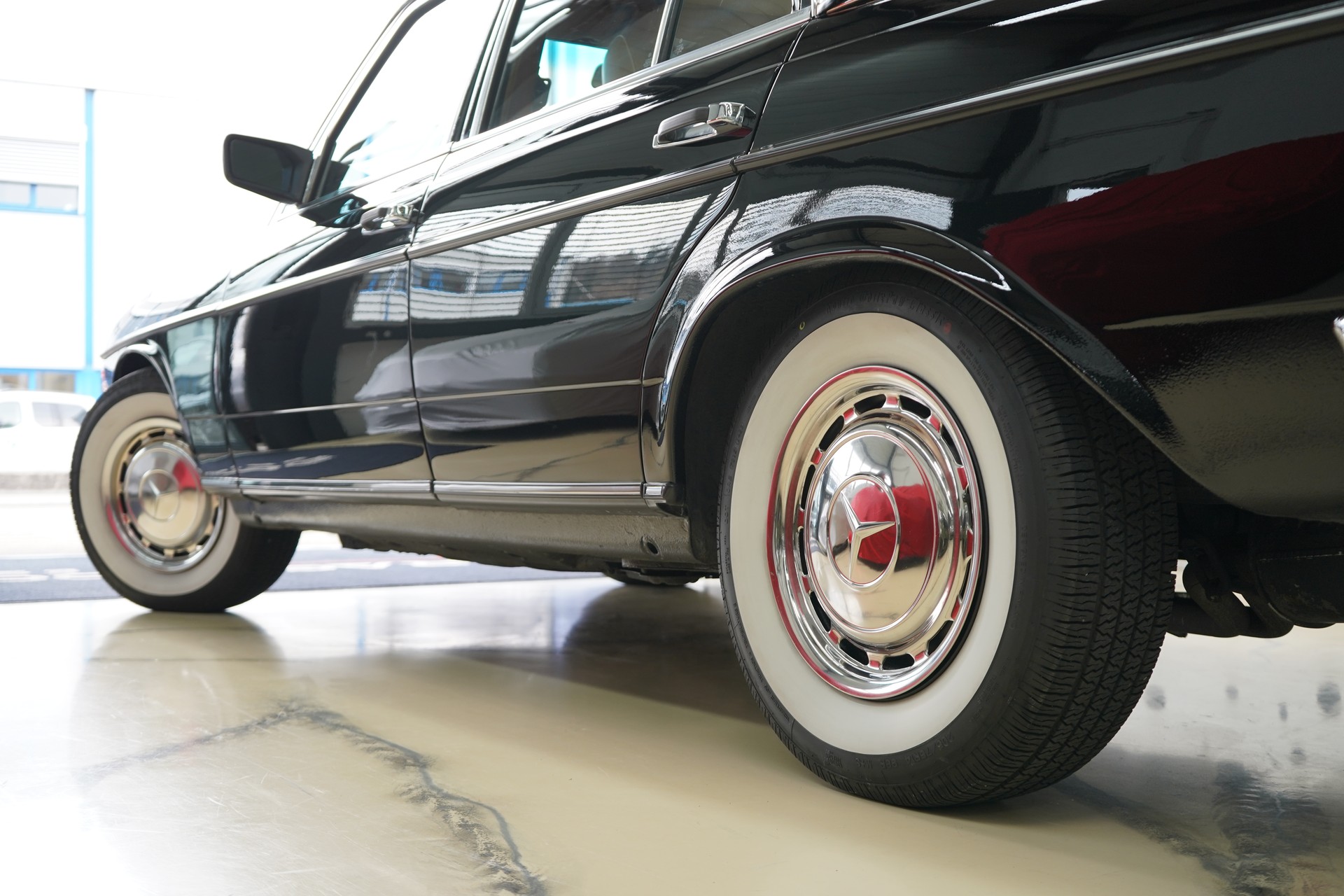 MERCEDES-BENZ 280 Automatic - 7