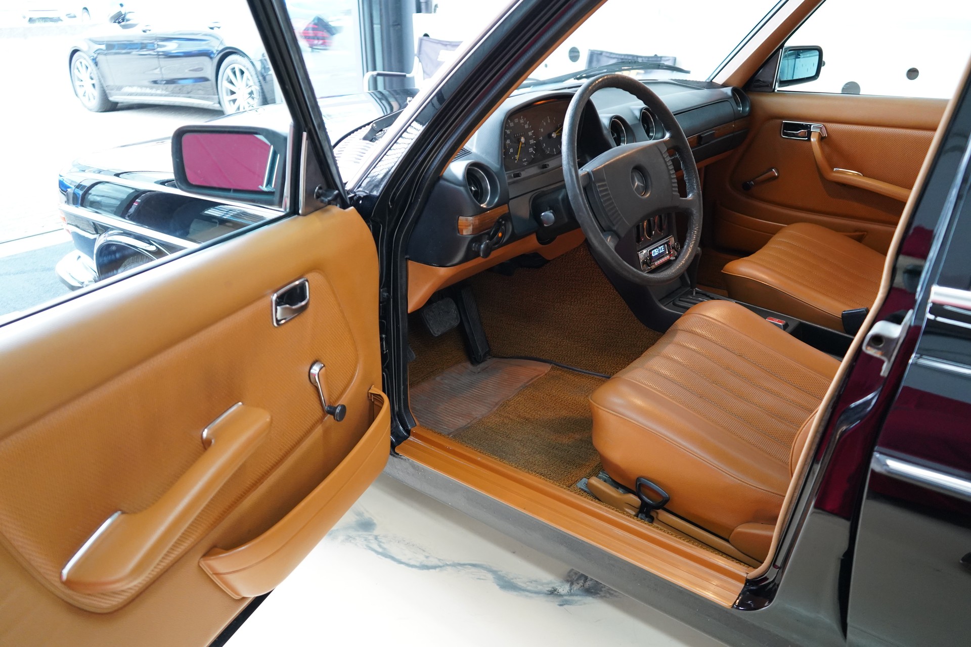 MERCEDES-BENZ 280 Automatic - 18