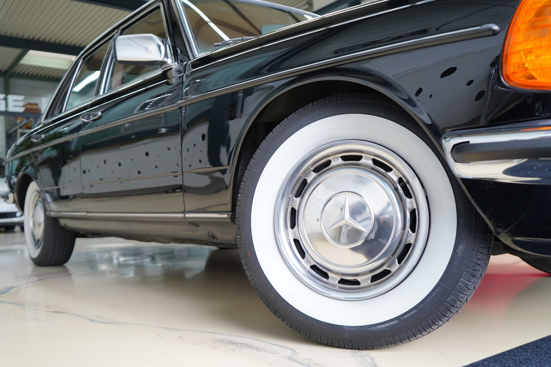 MERCEDES-BENZ 280 Automatic - 15