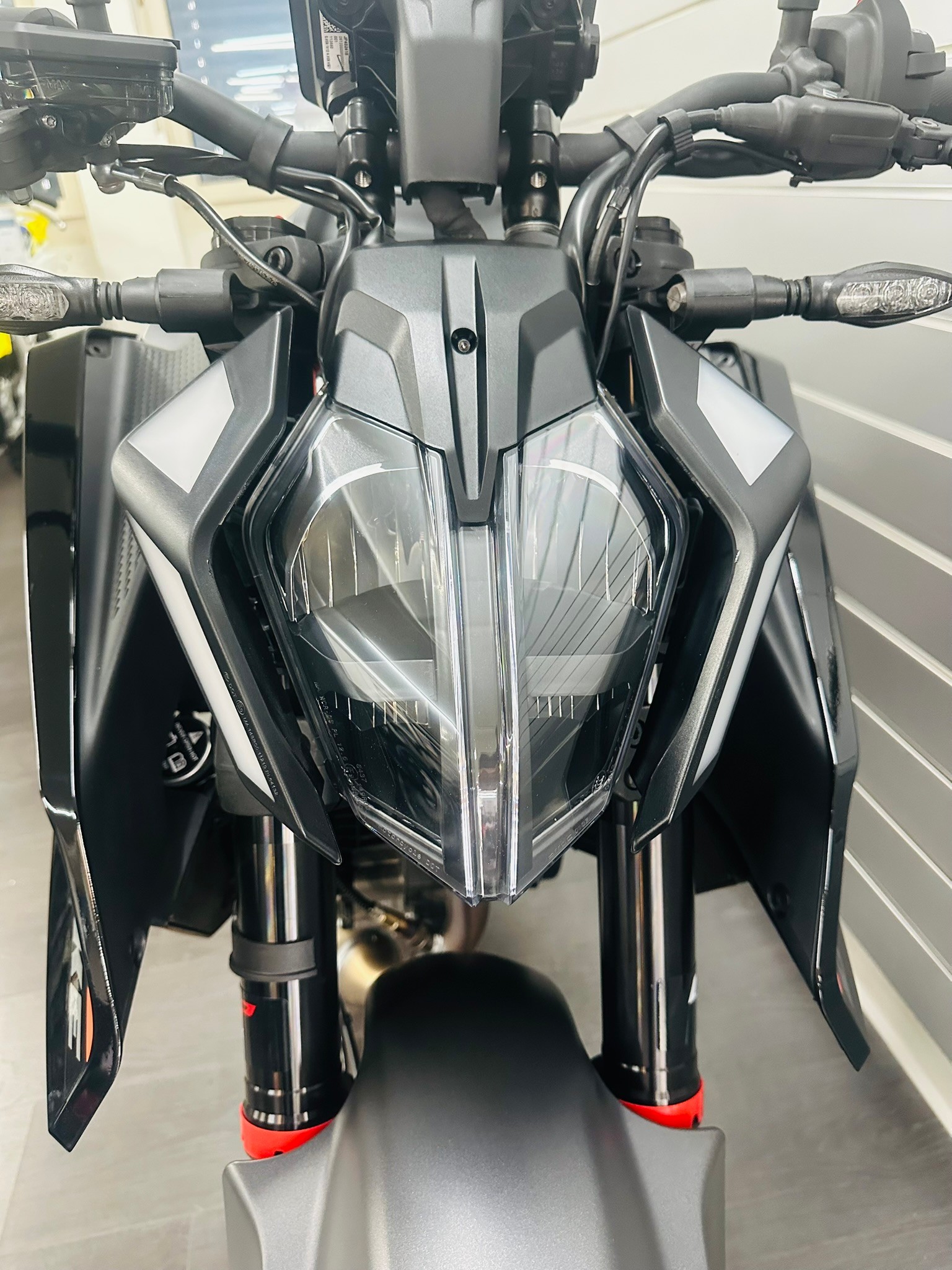 KTM 390 Duke - 7