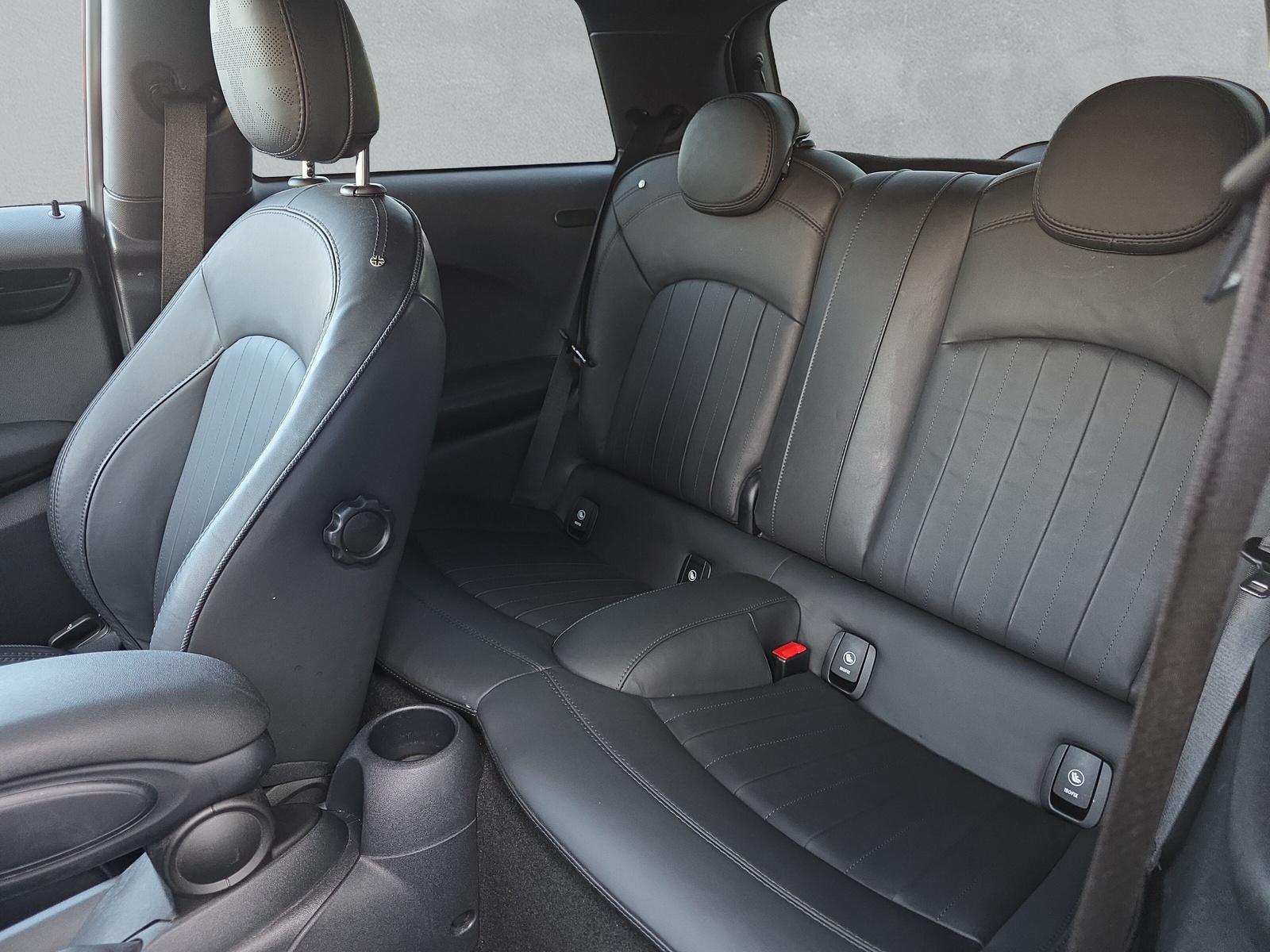 MINI F56 2.0i John Cooper Works SAG - 16