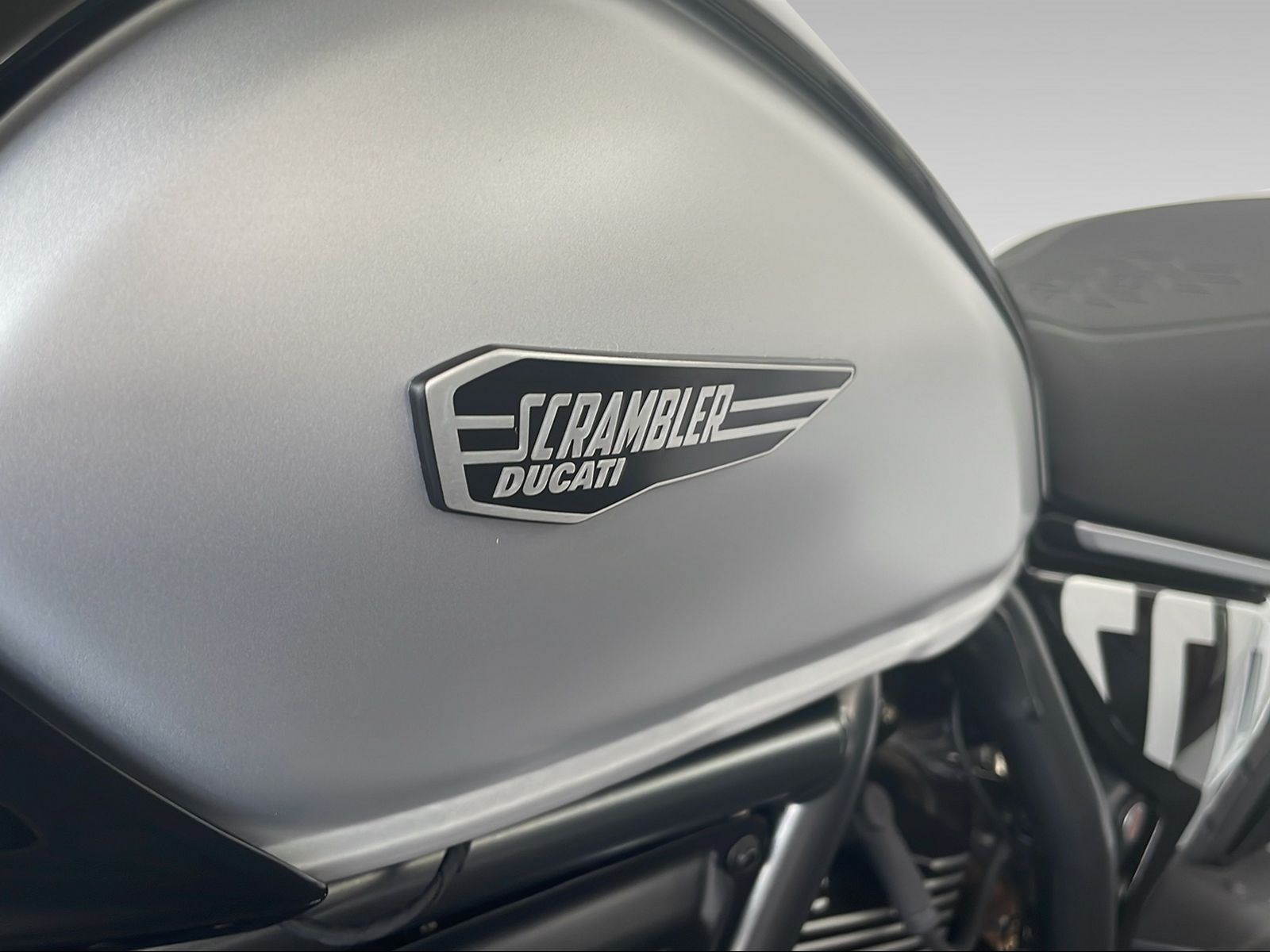 DUCATI SCRAMBLER 803 Icon ABS - 9