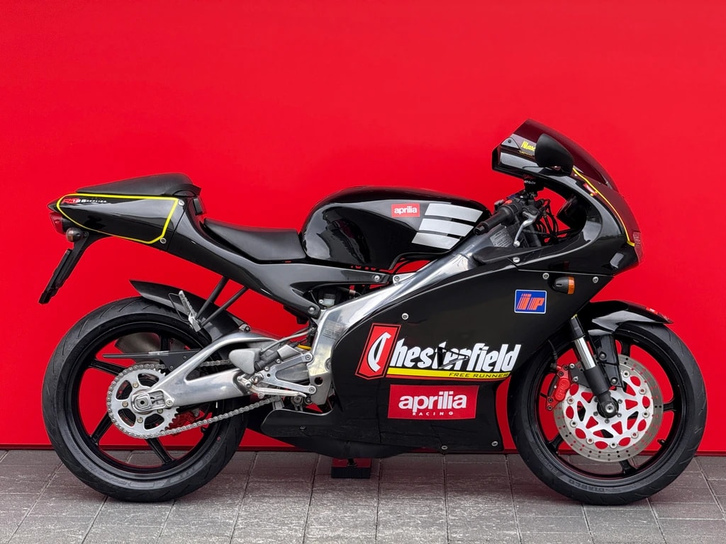 APRILIA RS 125 - Max Biaggi Chesterfield Replica - 16