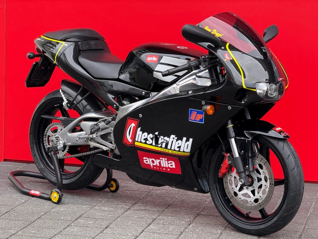 APRILIA RS 125 - Max Biaggi Chesterfield Replica - 11