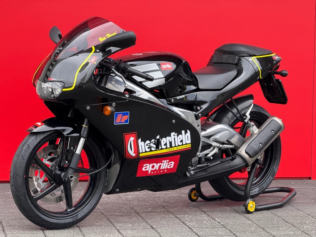 APRILIA RS 125 - Max Biaggi Chesterfield Replica - 15
