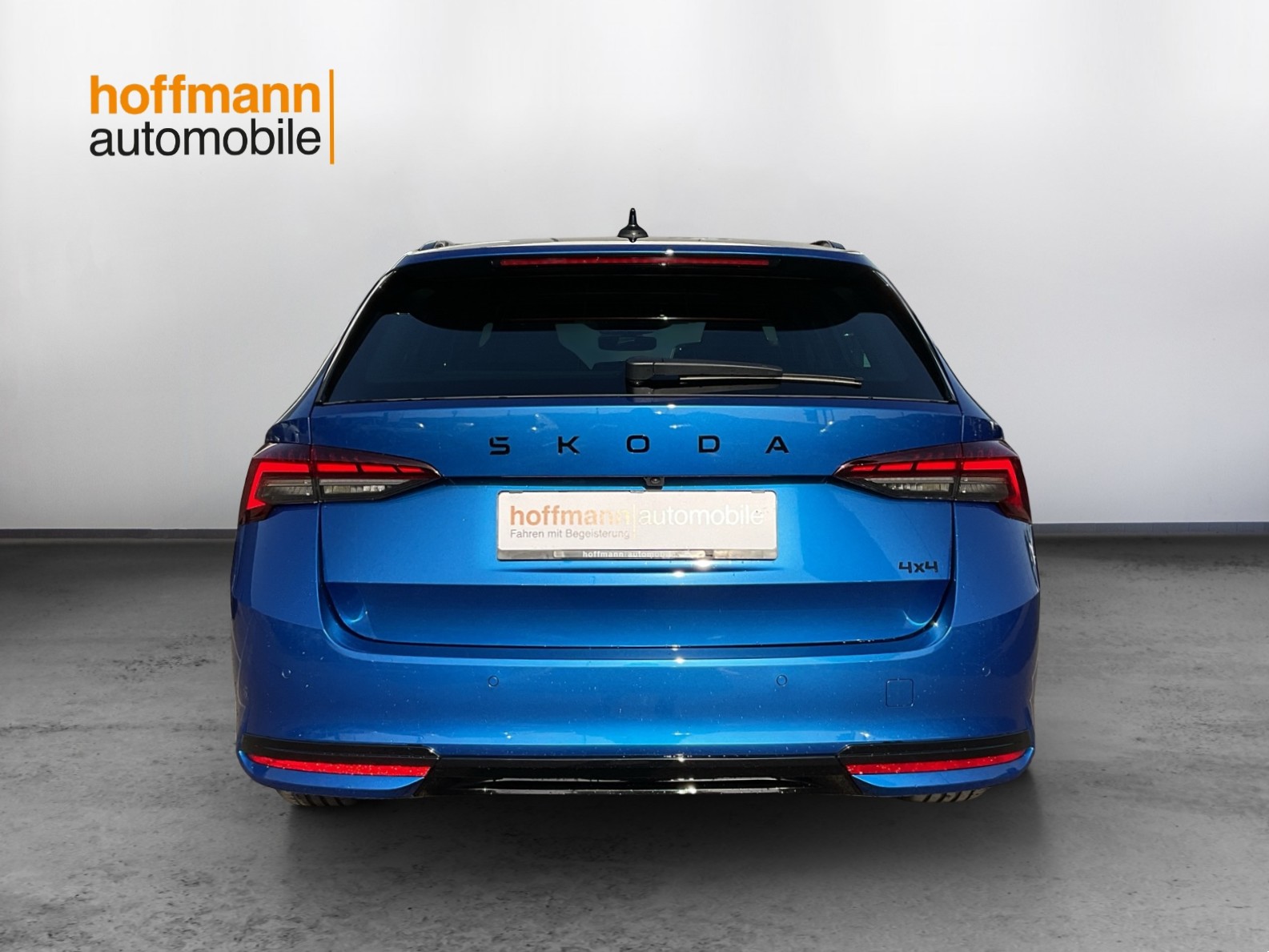 SKODA Octavia Combi 2.0 TSI DSG Sport Line 4x4 - 5