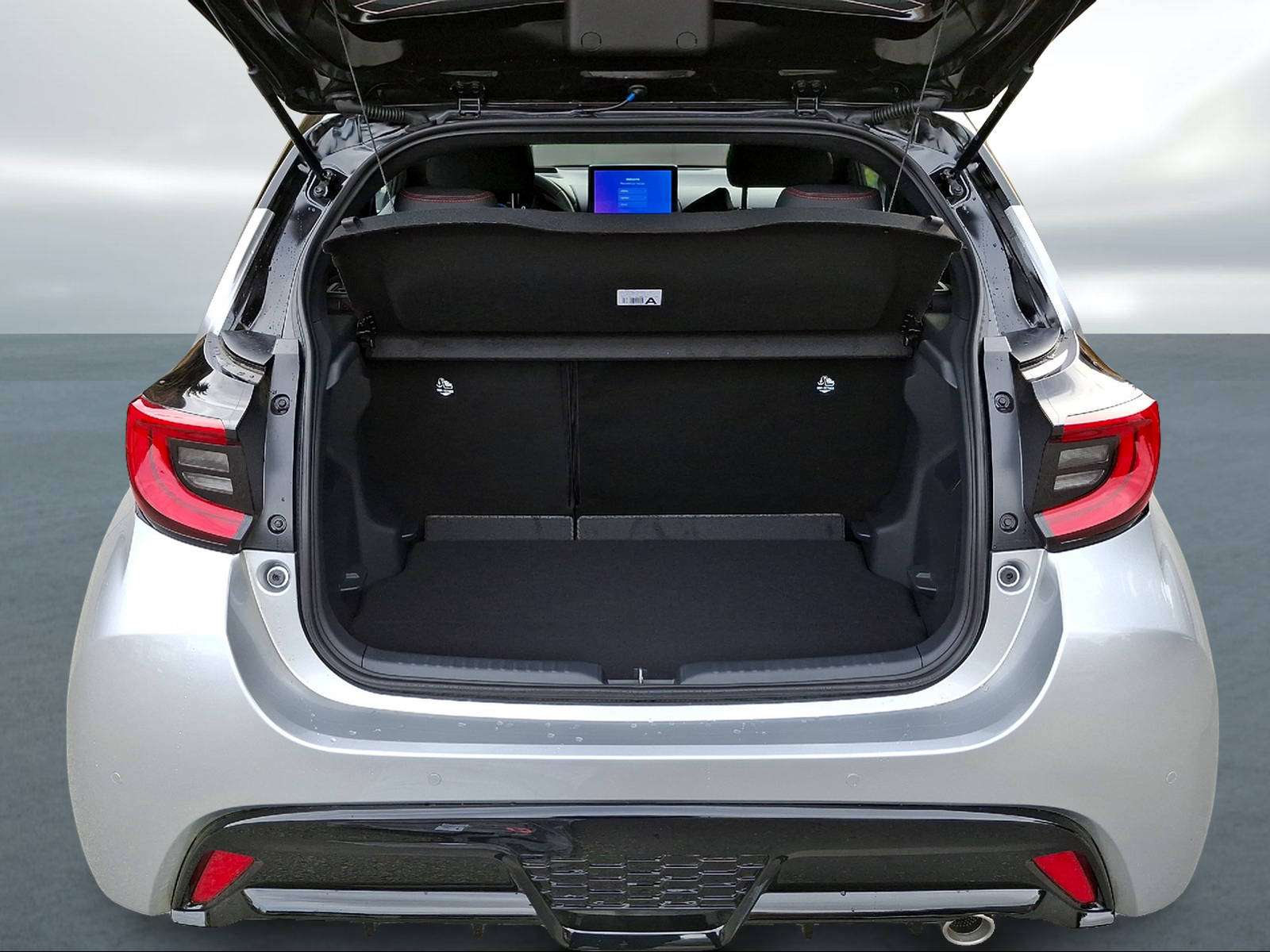 TOYOTA Yaris 1.5 GR Sport e-CVT - 8