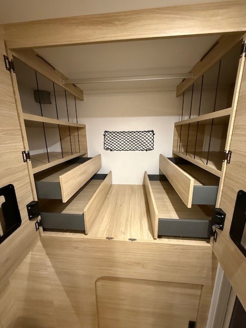 CHALLENGER 260 Graphite Edition Fiat - 12