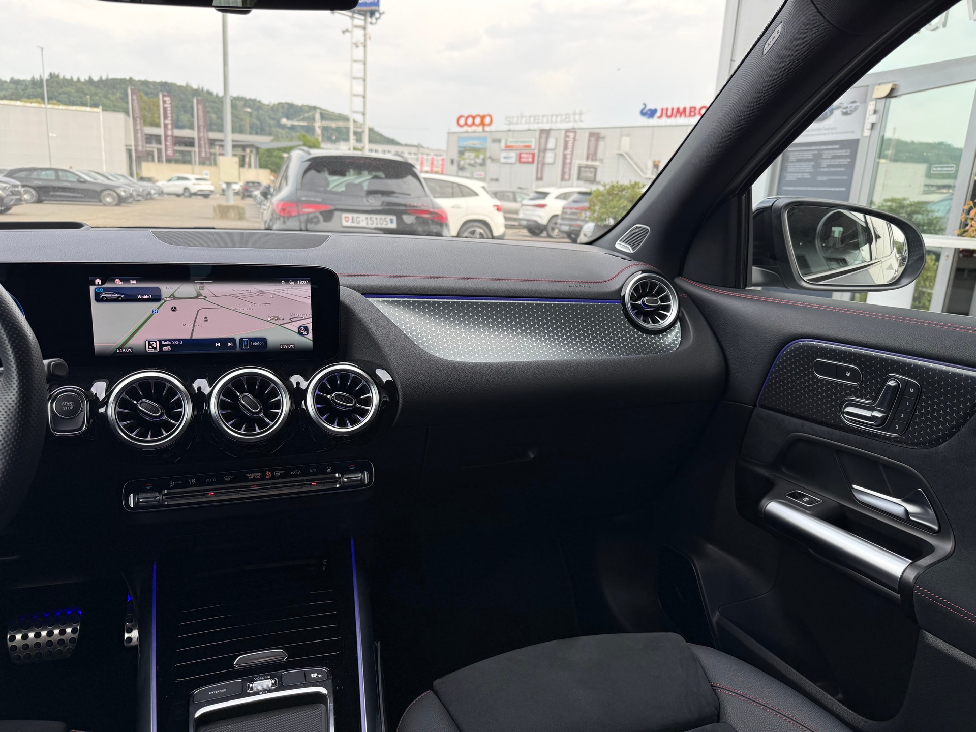 MERCEDES-BENZ EQA 350 AMG Line 4Matic Swiss Star - 6