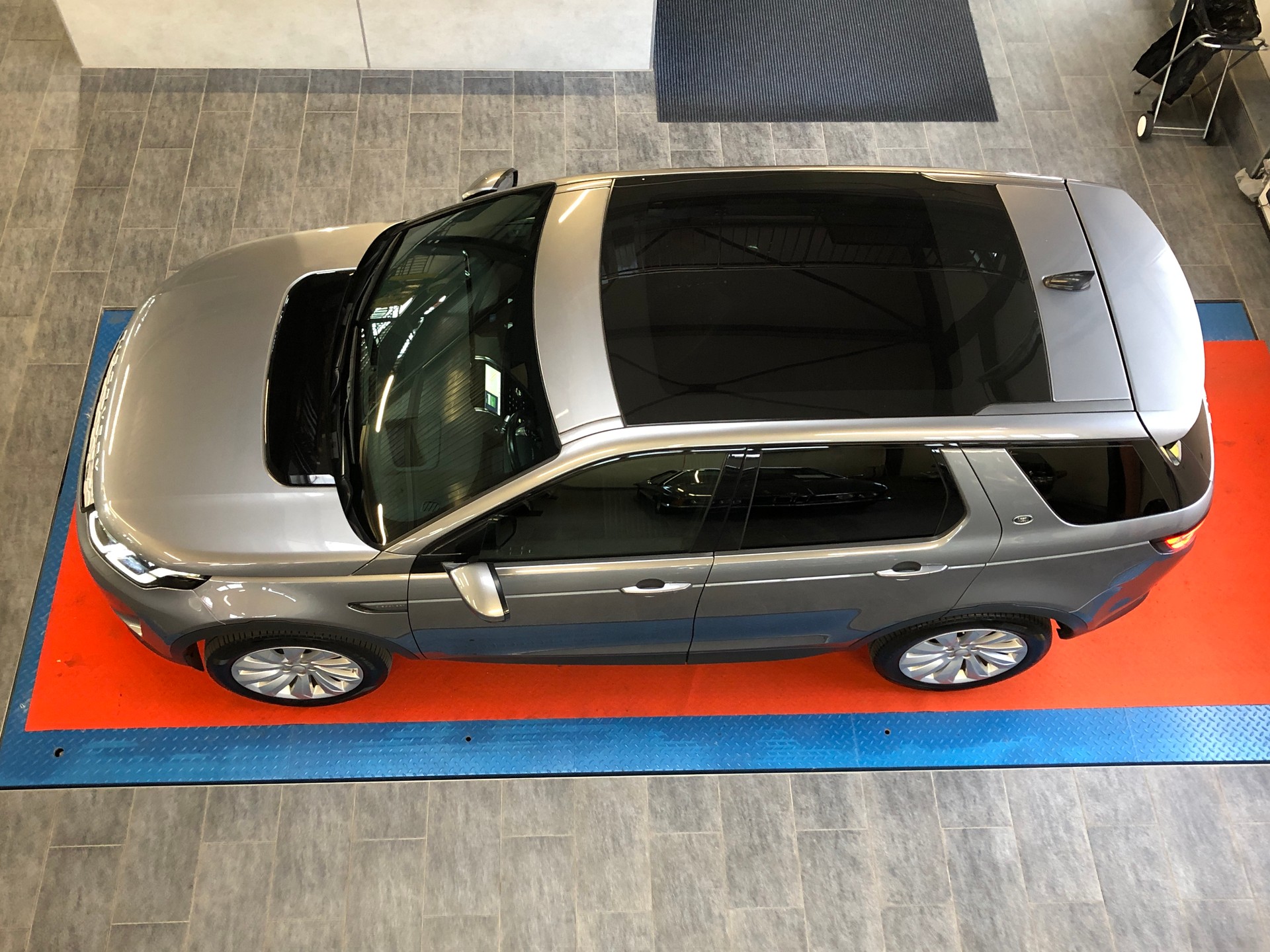 LAND ROVER Discovery Sport R Dyn D180 2.0D TD4 MHEV SE AWD AT9 - 15