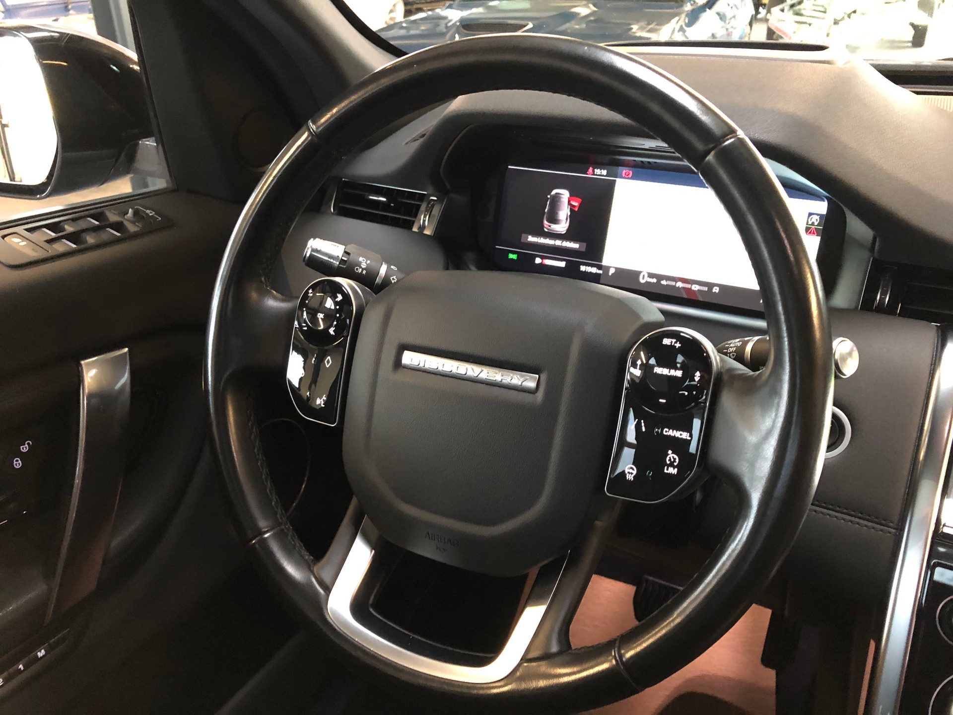 LAND ROVER Discovery Sport R Dyn D180 2.0D TD4 MHEV SE AWD AT9 - 28