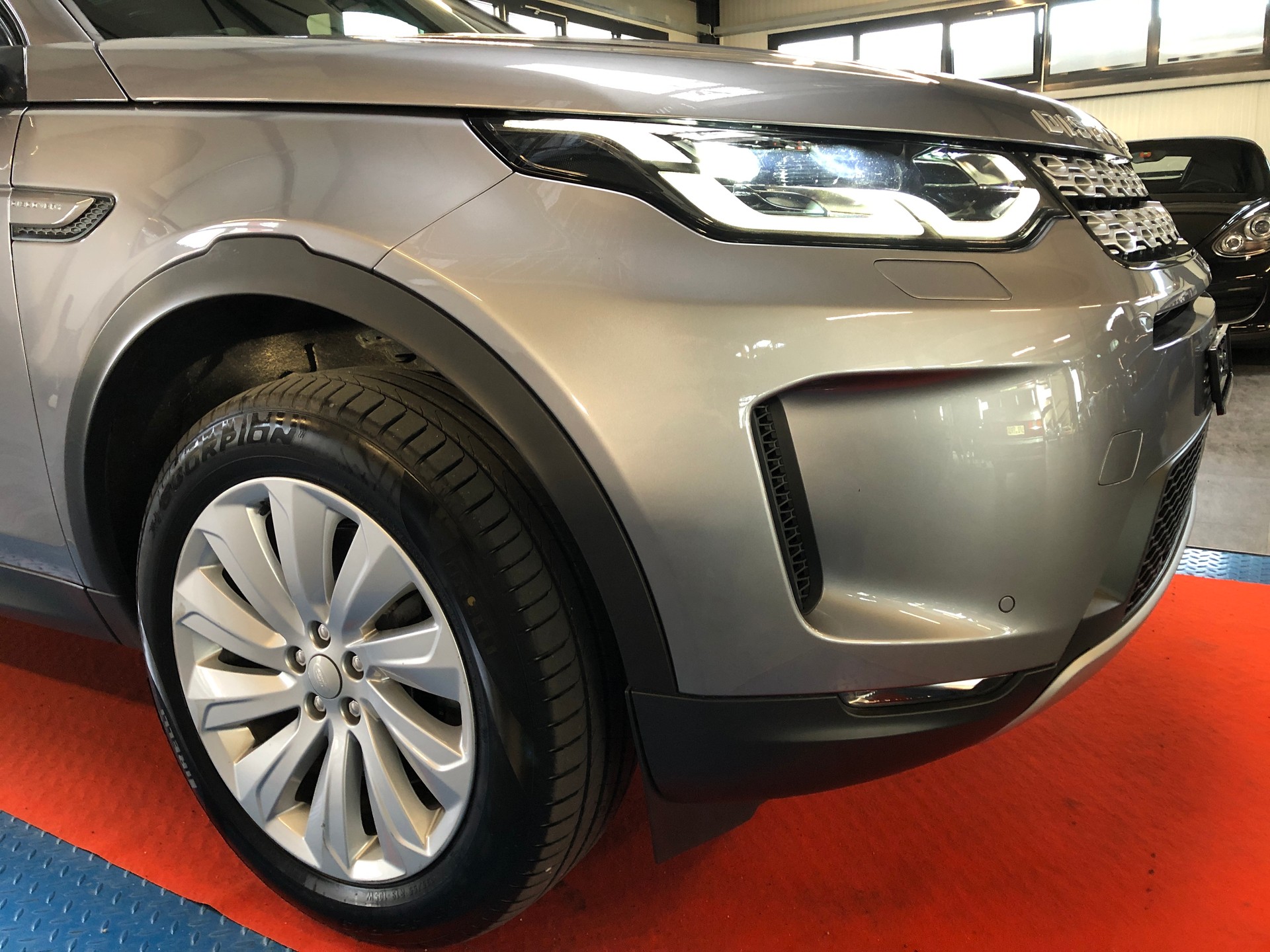 LAND ROVER Discovery Sport R Dyn D180 2.0D TD4 MHEV SE AWD AT9 - 11