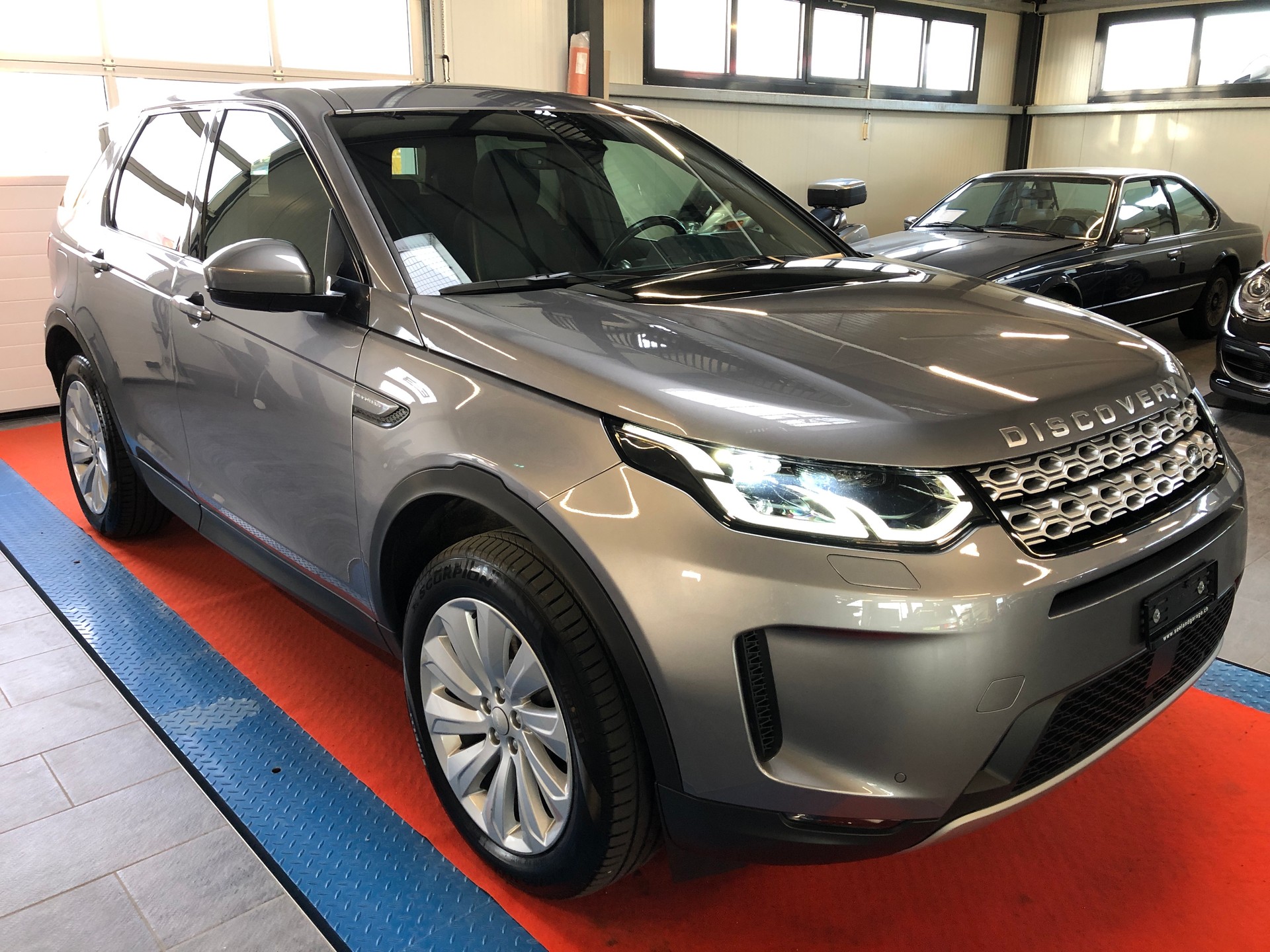 LAND ROVER Discovery Sport R Dyn D180 2.0D TD4 MHEV SE AWD AT9