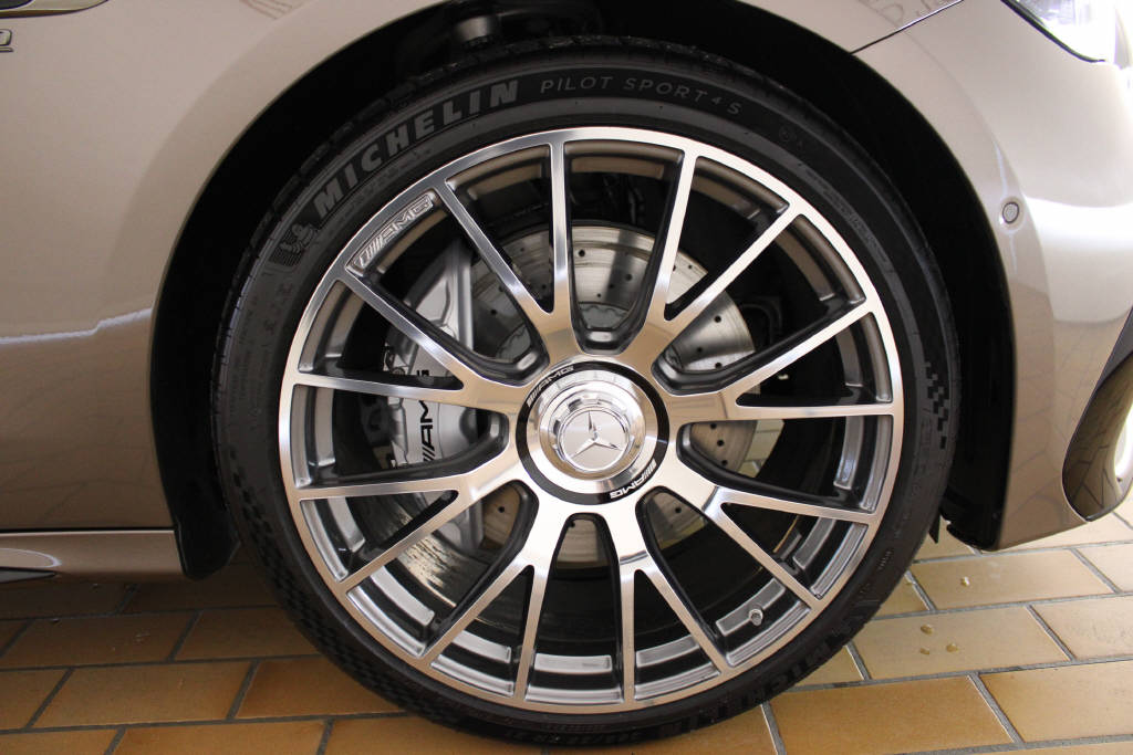 MERCEDES-BENZ E 53 AMG Hybrid 4Matic+ - 19